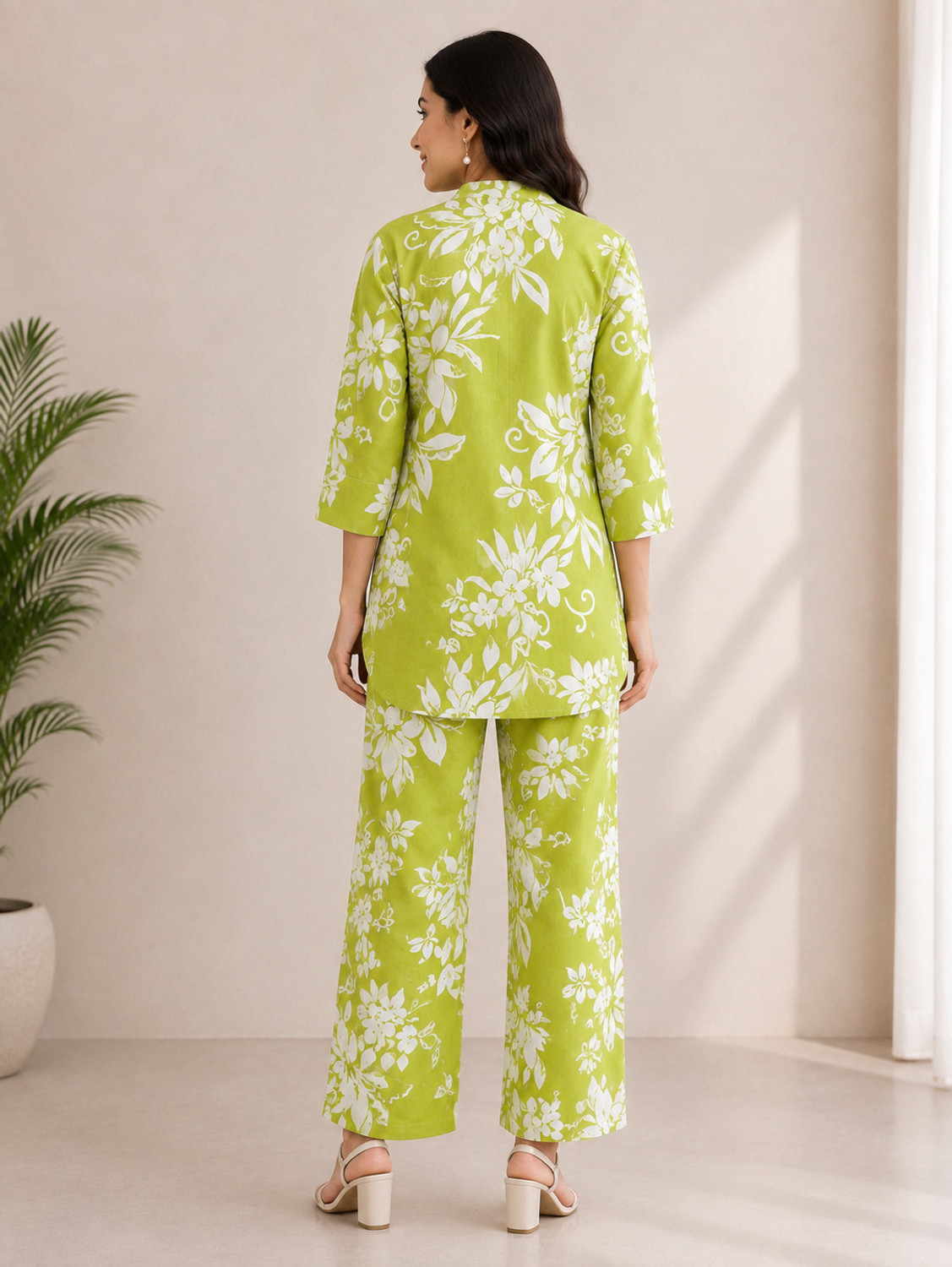 Image of KIRVAS CREATIONS Top Pant Co-ords Set