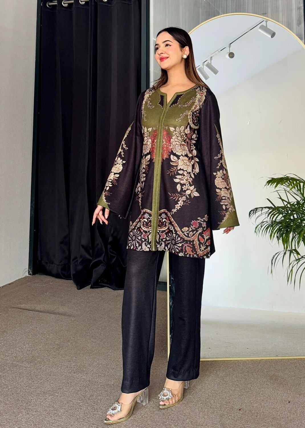 Image of HouseOfCommon Tunic Palazzos Co-ords Set