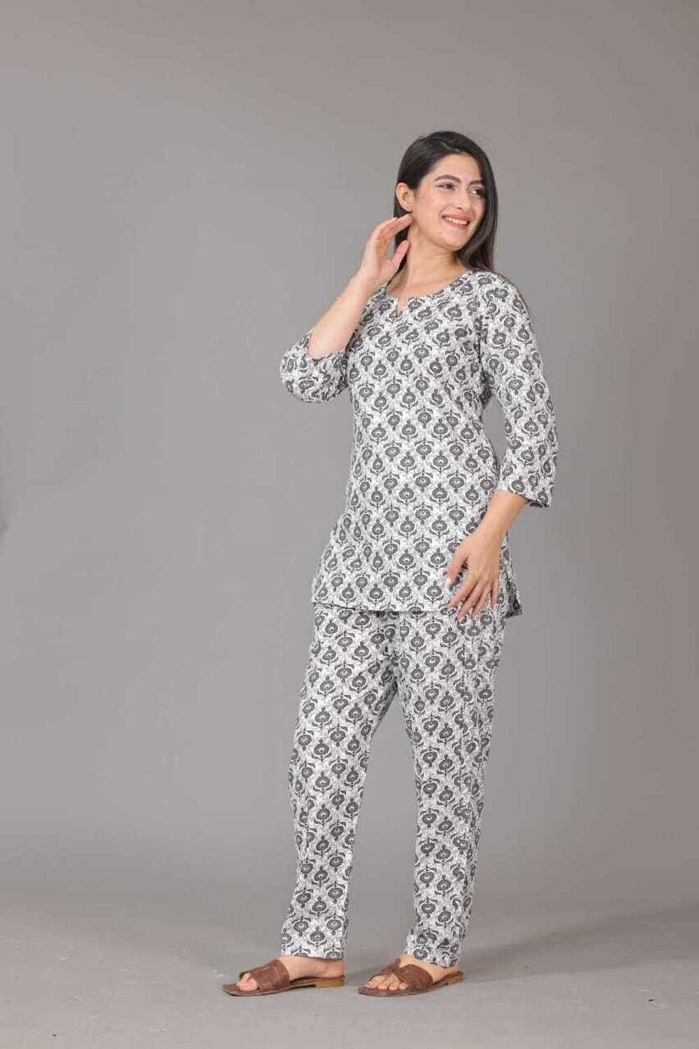 Image of GAURAV CHEEPA Top Pant Co-ords Set