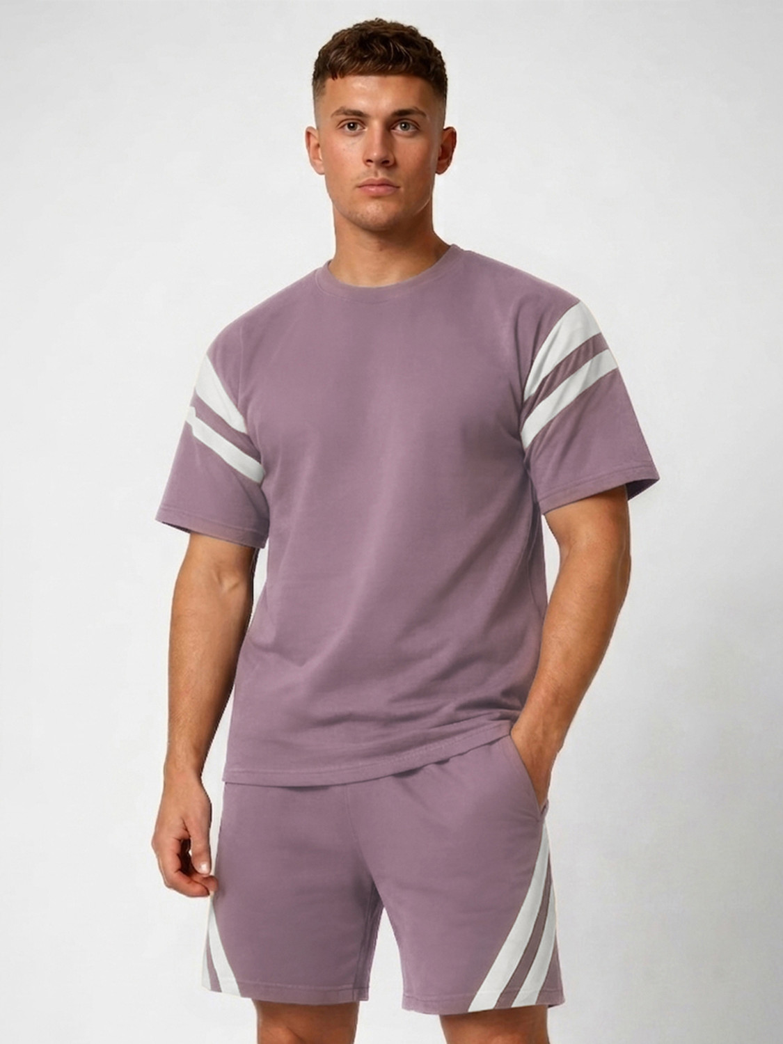 Image of CHKOKKO Tshirt Regular Shorts Co-ords Set