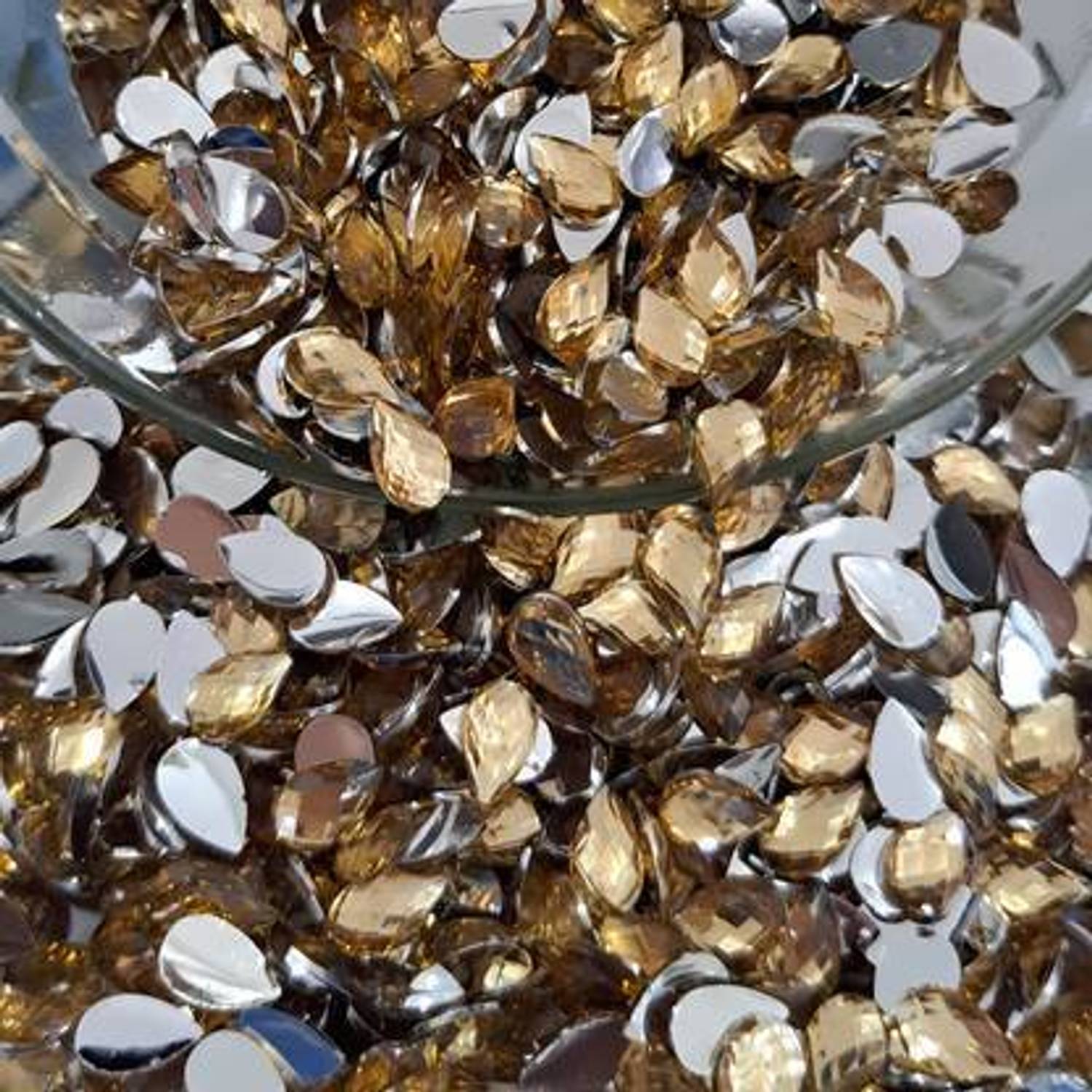 AAASAH 8x5mm Drop Shape Gold Colour Stone Crystal Kundan Beads Stone 500 Pcs