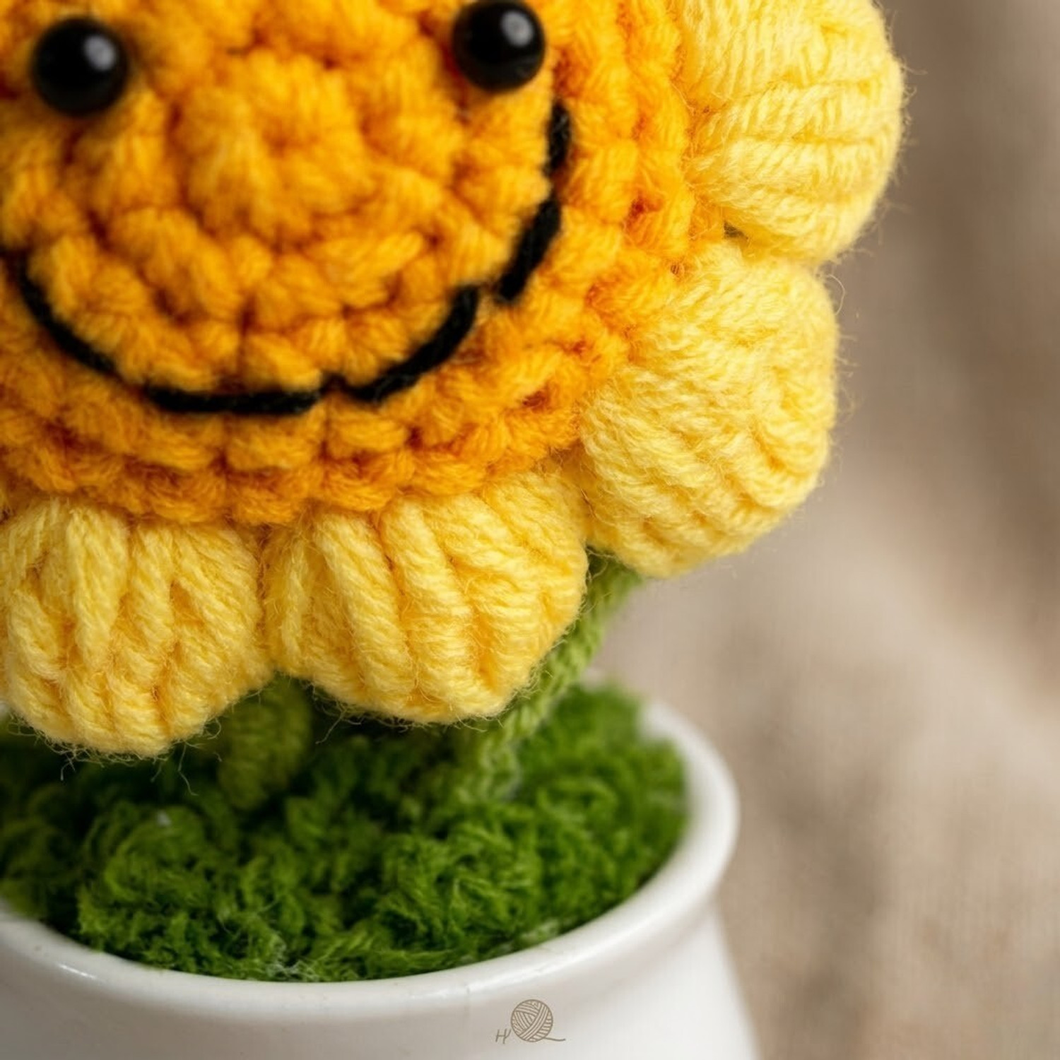 Image of VENSA KINS Crochet Smiley Pot Handmade Knitted Flower with Ceramic Pot Yellow Sunflower Artificial Flower with Pot