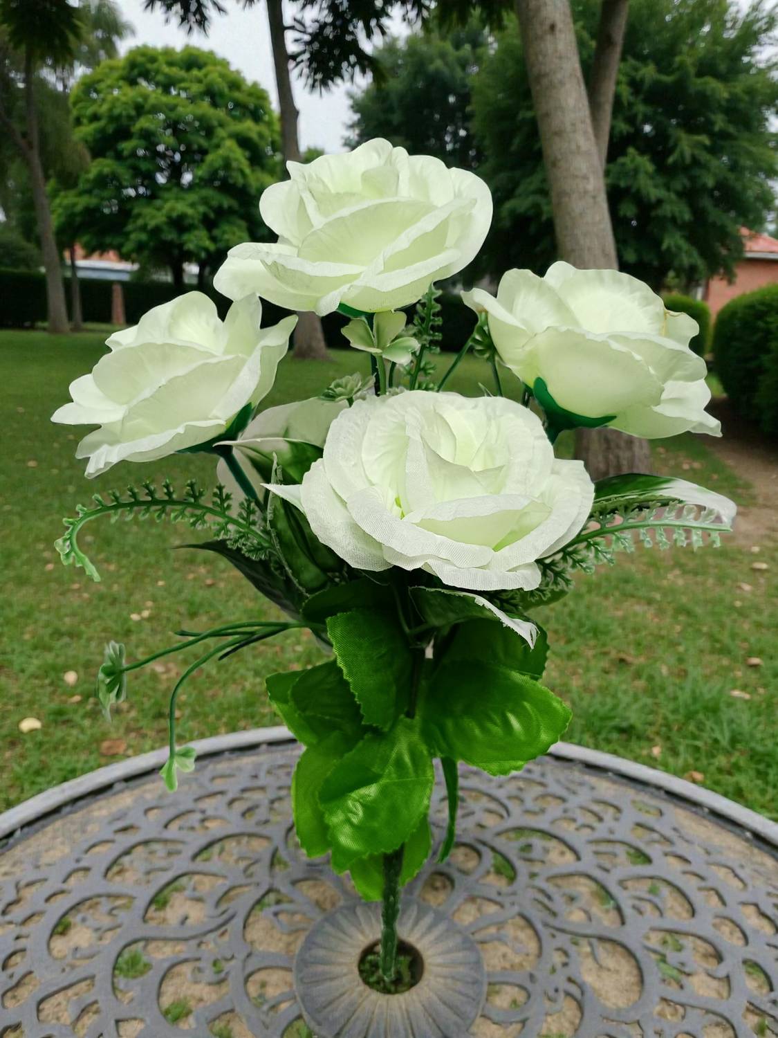 oms Artificial White Rose Flower Bunch for Home Décor, Vase