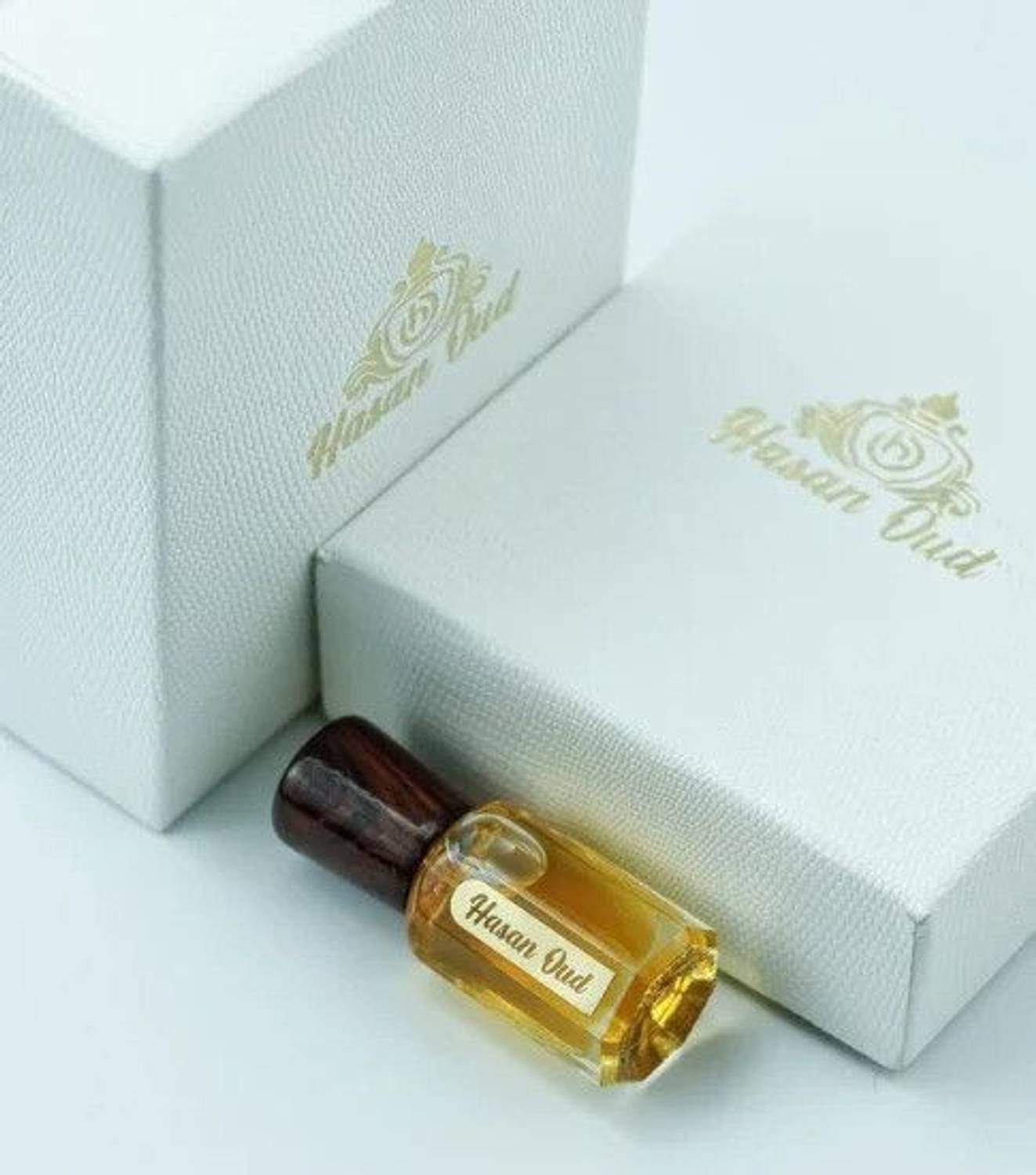 Hasan Silk Oud Attar Rich Oud & Sandalwood - Image 3