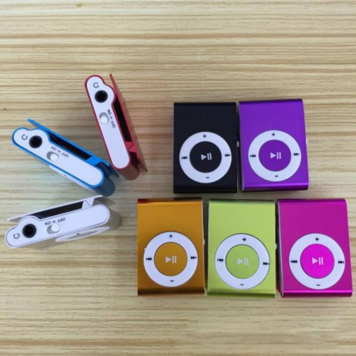 Elevea MP3 Player with Earphone - Image 4