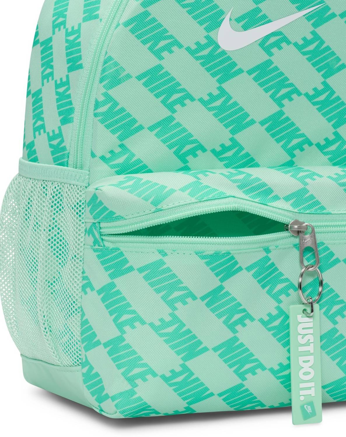 NIKE Brasilia JDI 11 L Backpack MINT FOAM/LIGHT MENTA/(WHITE) - Price in  India | Flipkart.com