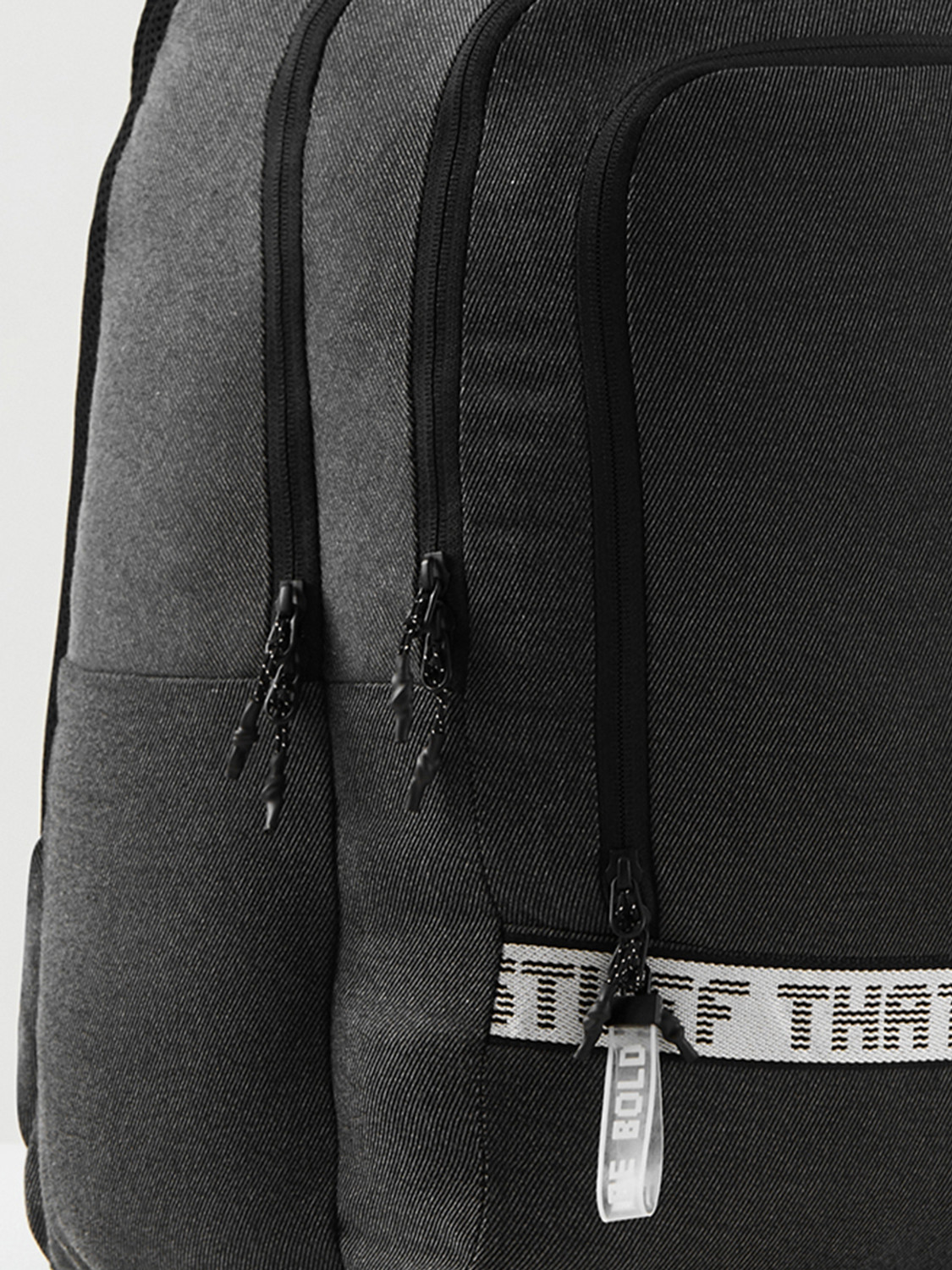 Image of Wildcraft Wiki-2 Twill Black 31.5 L Backpack