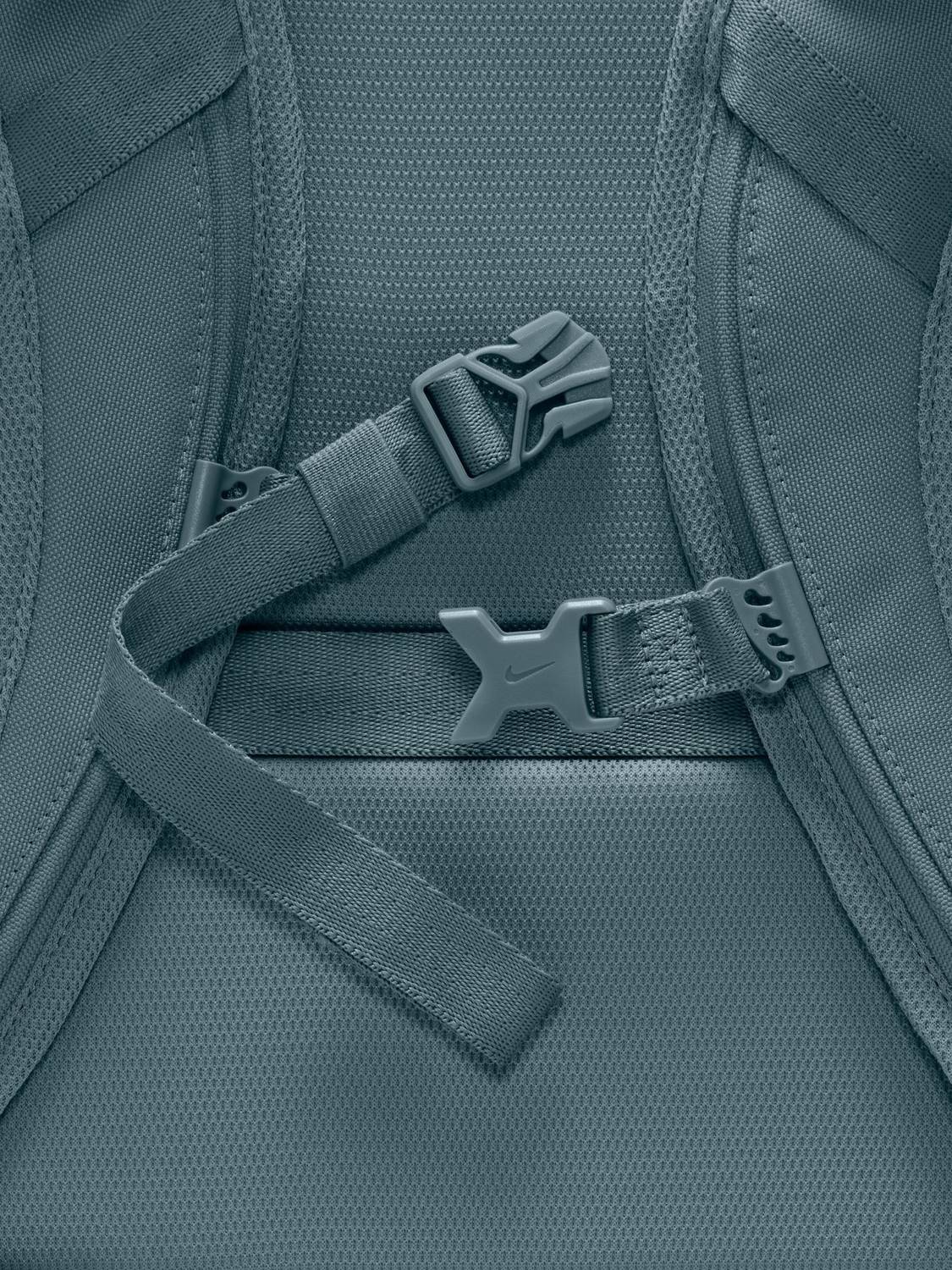 NIKE Utility Speed 27L Green Backpack - Image 4
