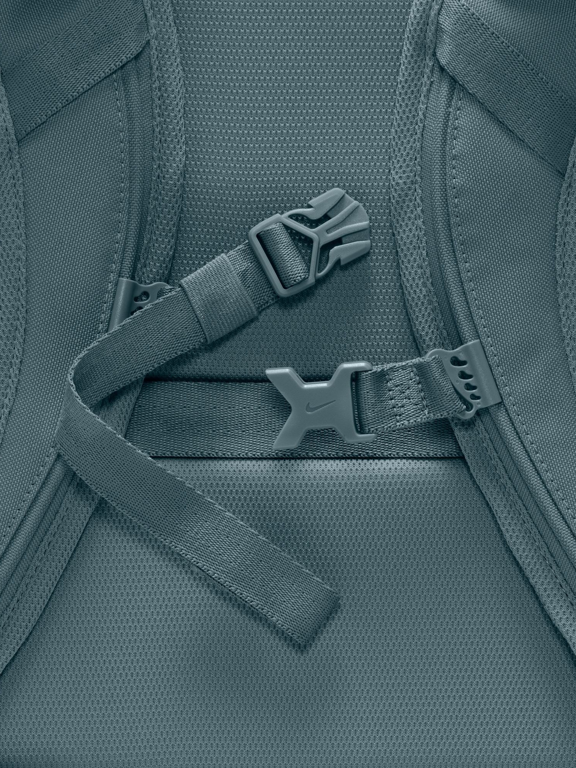 Image of NIKE Utility Speed 27 L Backpack