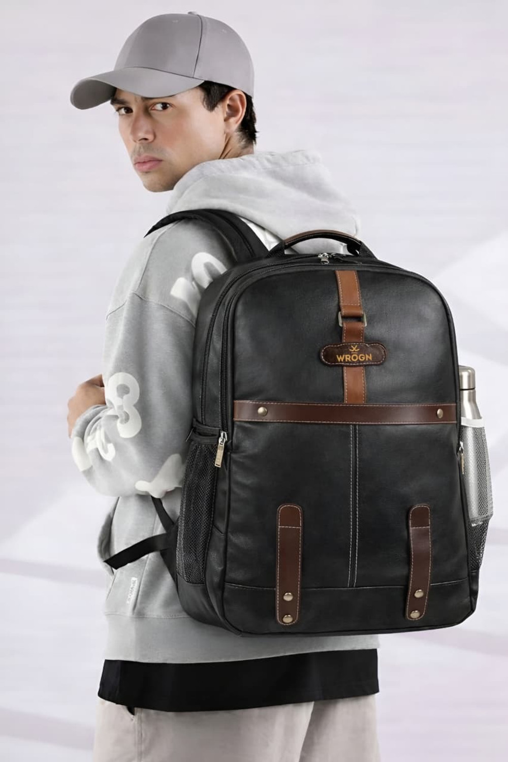 Image of WROGN Large 40L Laptop Backpack Leather Vintage without Anti Theft 40 L Laptop Backpack