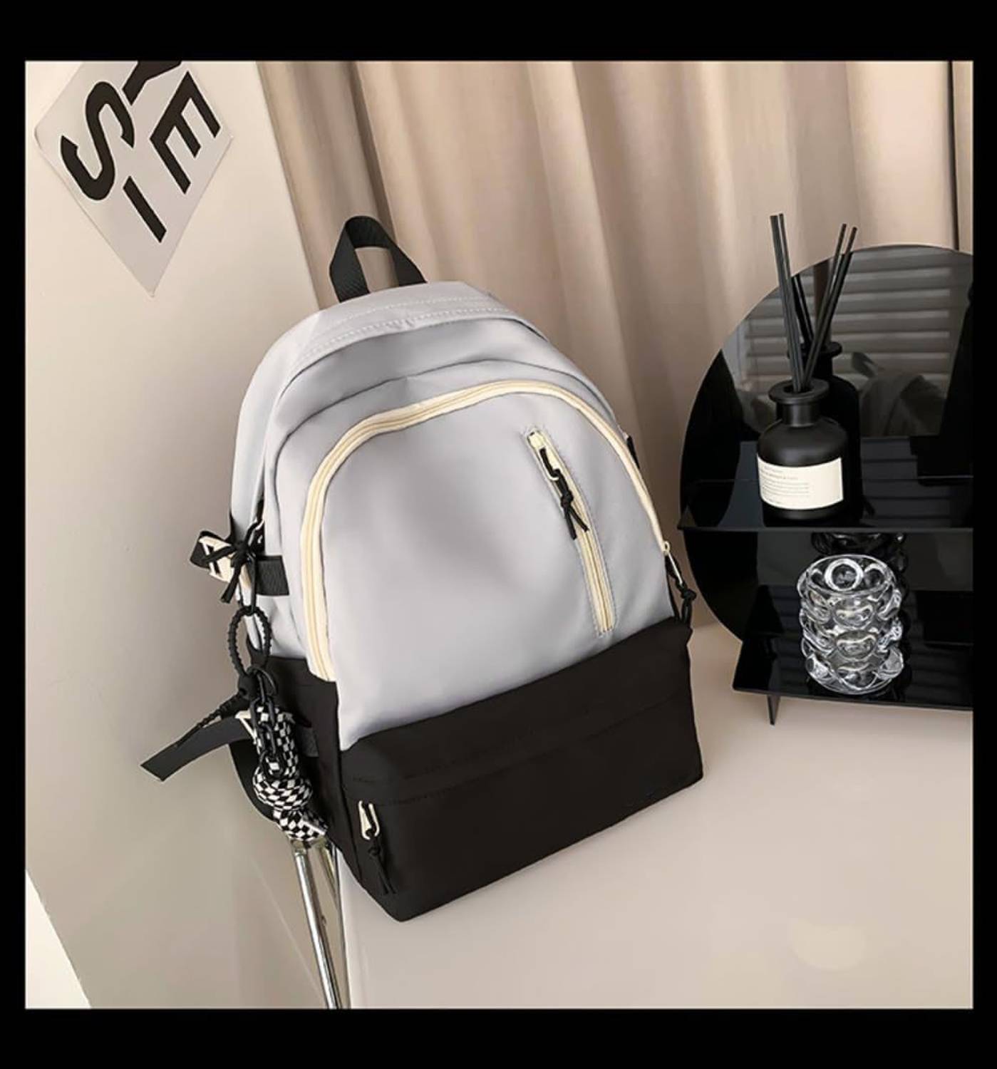 xelcis 25L Traveling Backpack - Image 5