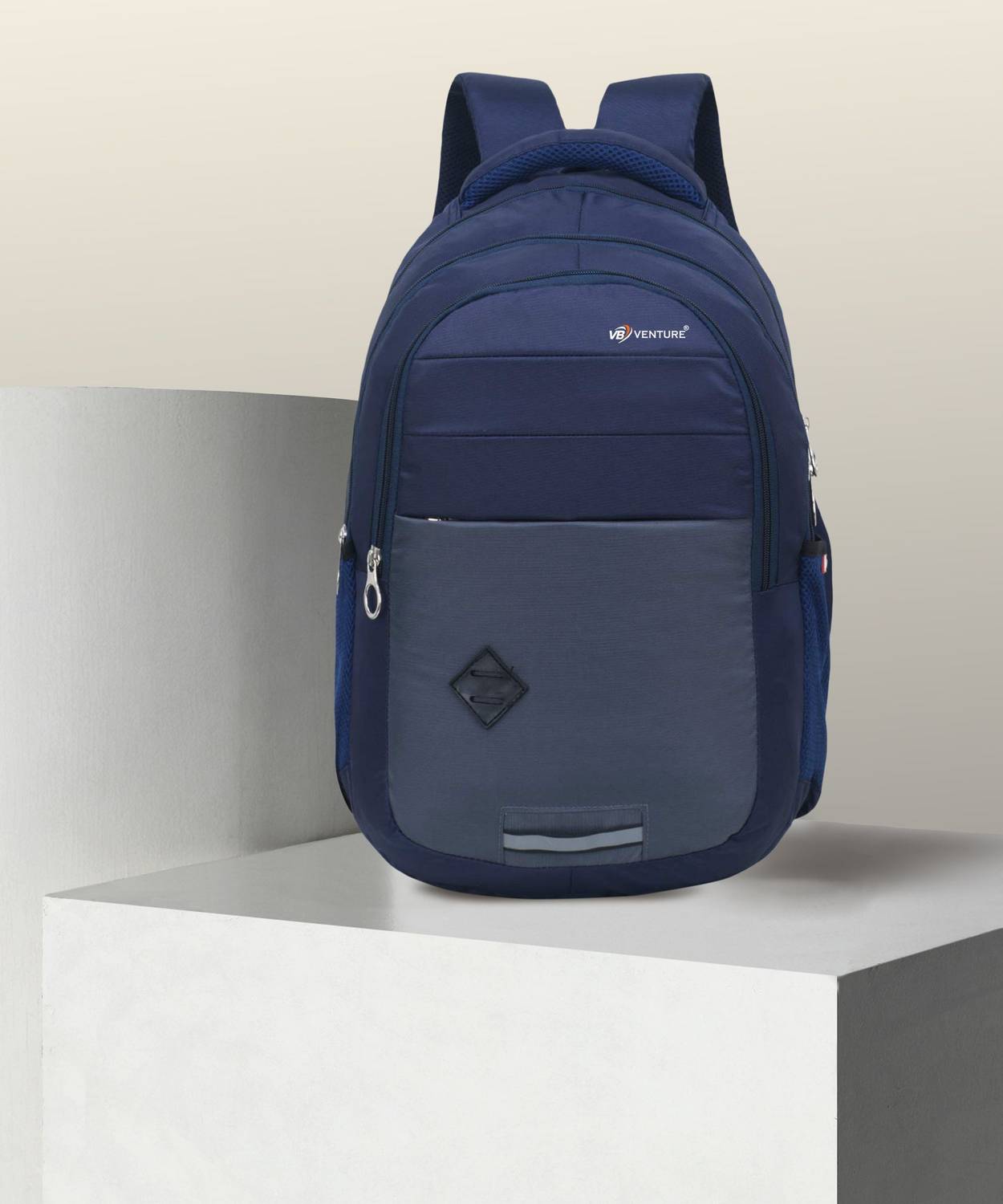 VB VENTURE for Work and School – Comfortable & Secure 40 L Laptop Backpack