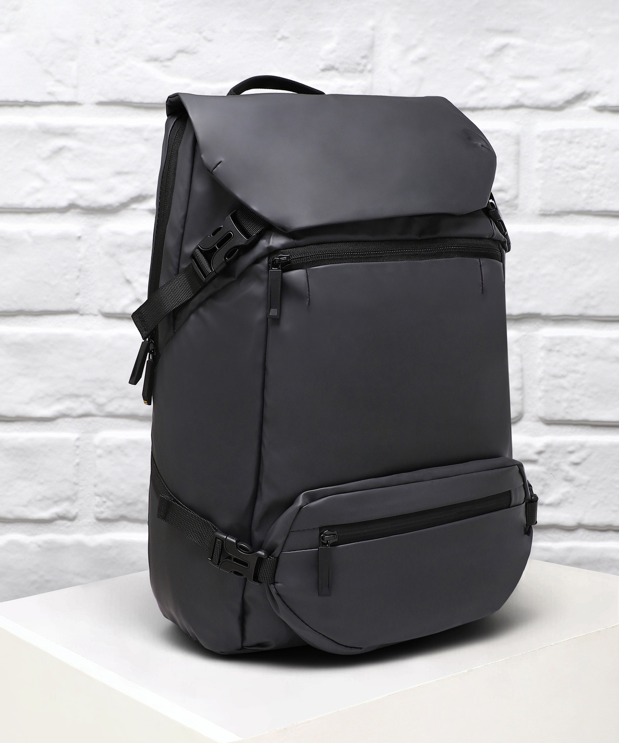 French Accent Men's The Modifier Backpack - Charcoal Grey 24 L Backpack