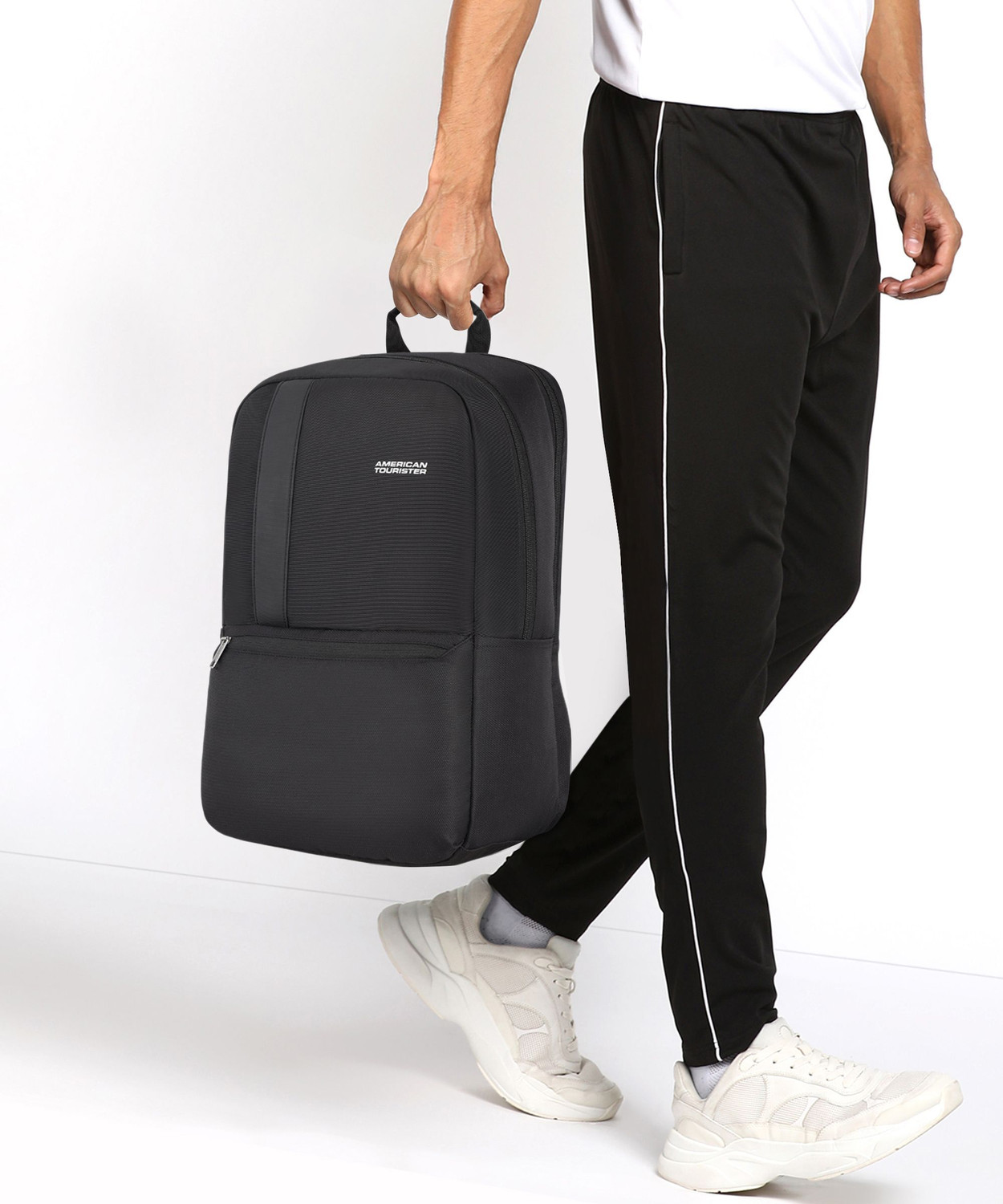 Image of AMERICAN TOURISTER Ron 28 L Laptop Backpack