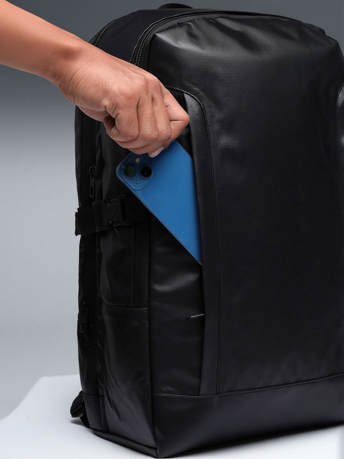 Image of PUMA Travel Backpack V1 IND 21 L Backpack