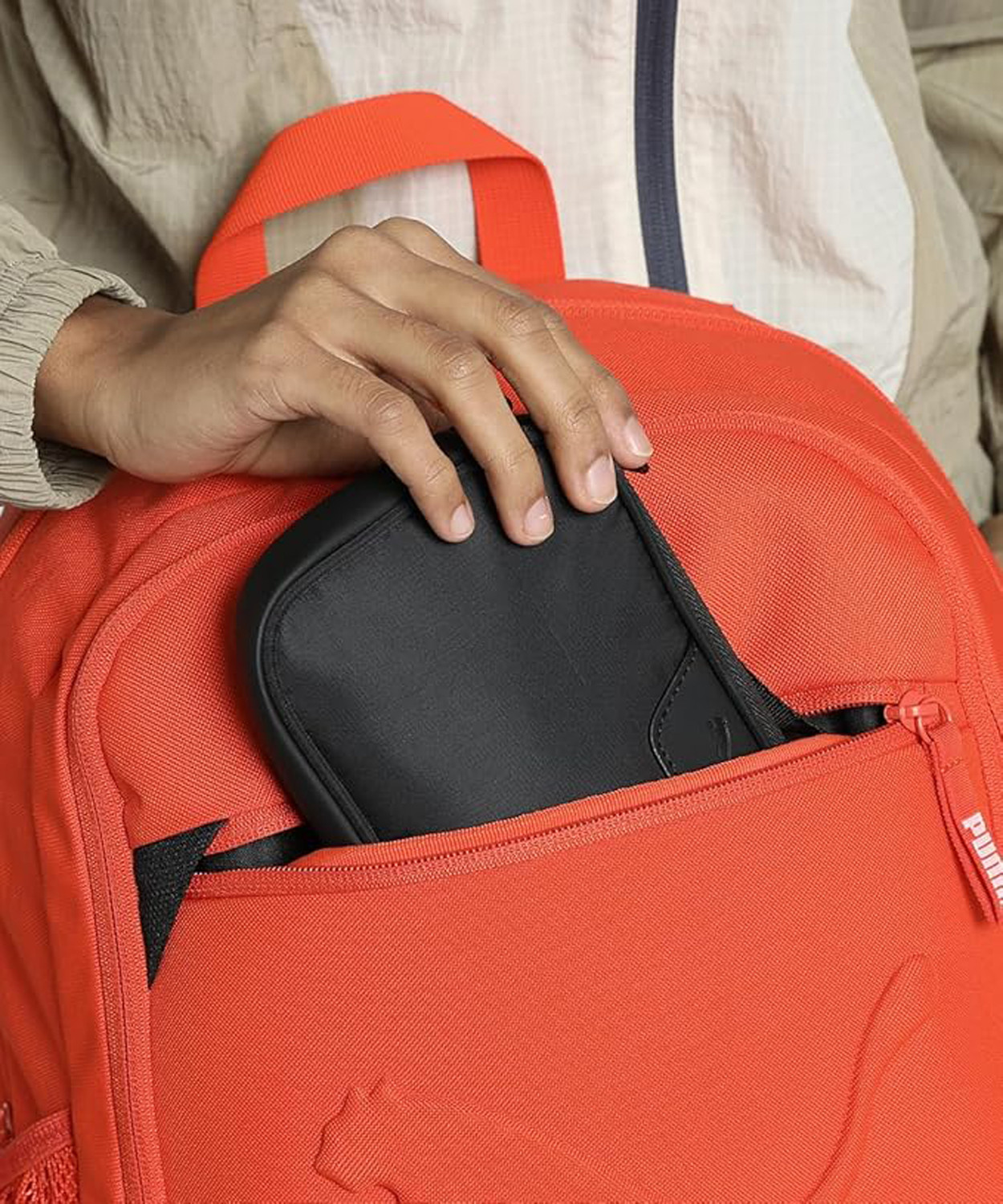 Image of PUMA Small 20 L Laptop Backpack BUZZ BACKPACK (Orange)