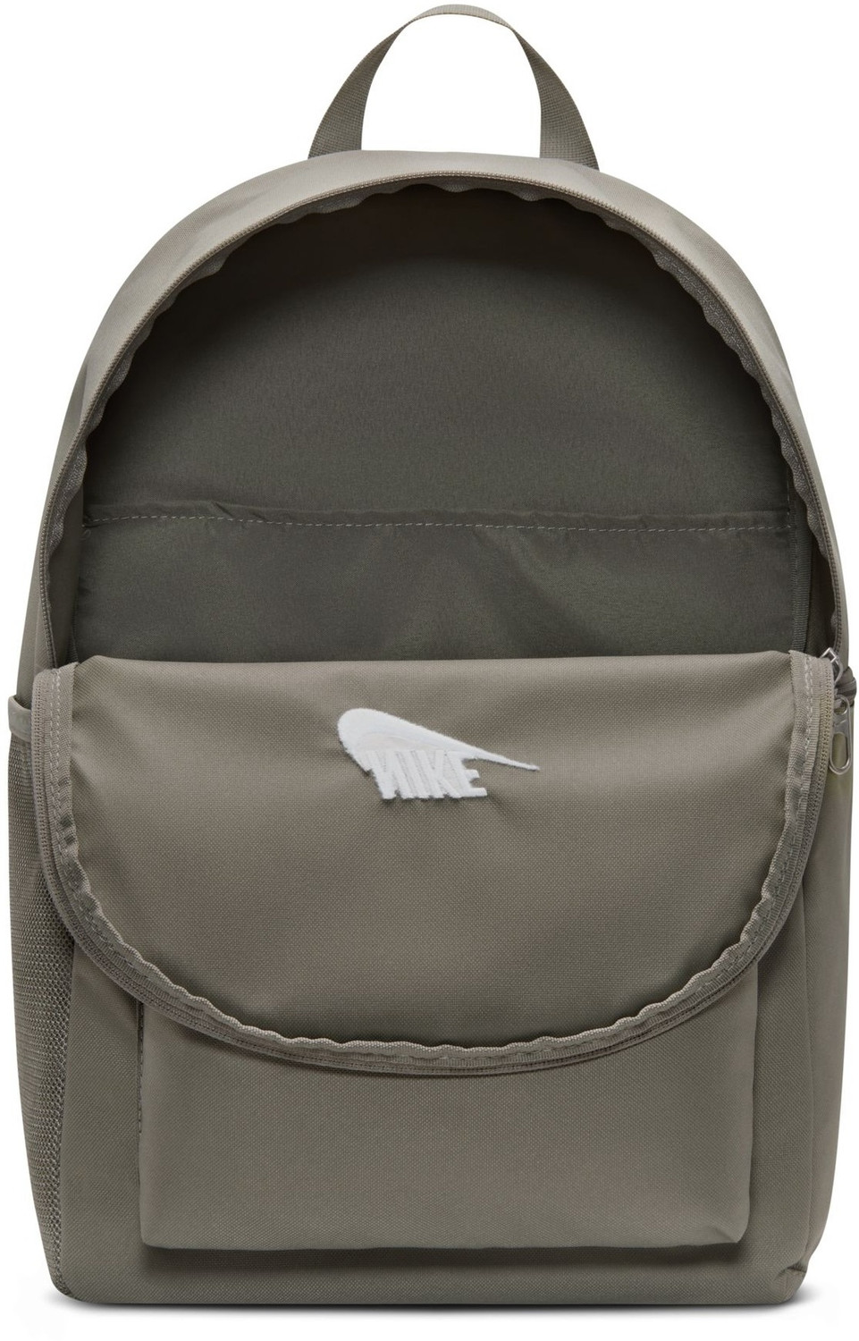 Image of NIKE Medium 23 L Backpack Heritage (Green)