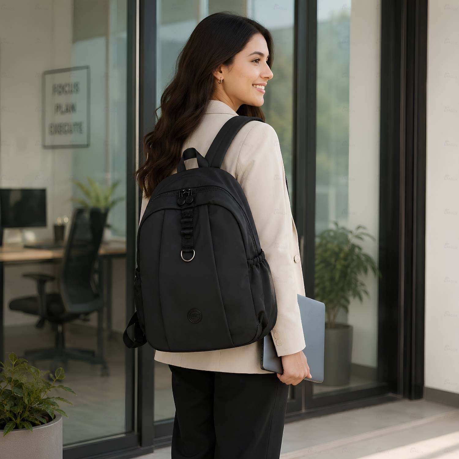 BAGLIX Laptop Backpack 16.5 Inch BL84 - Image 4