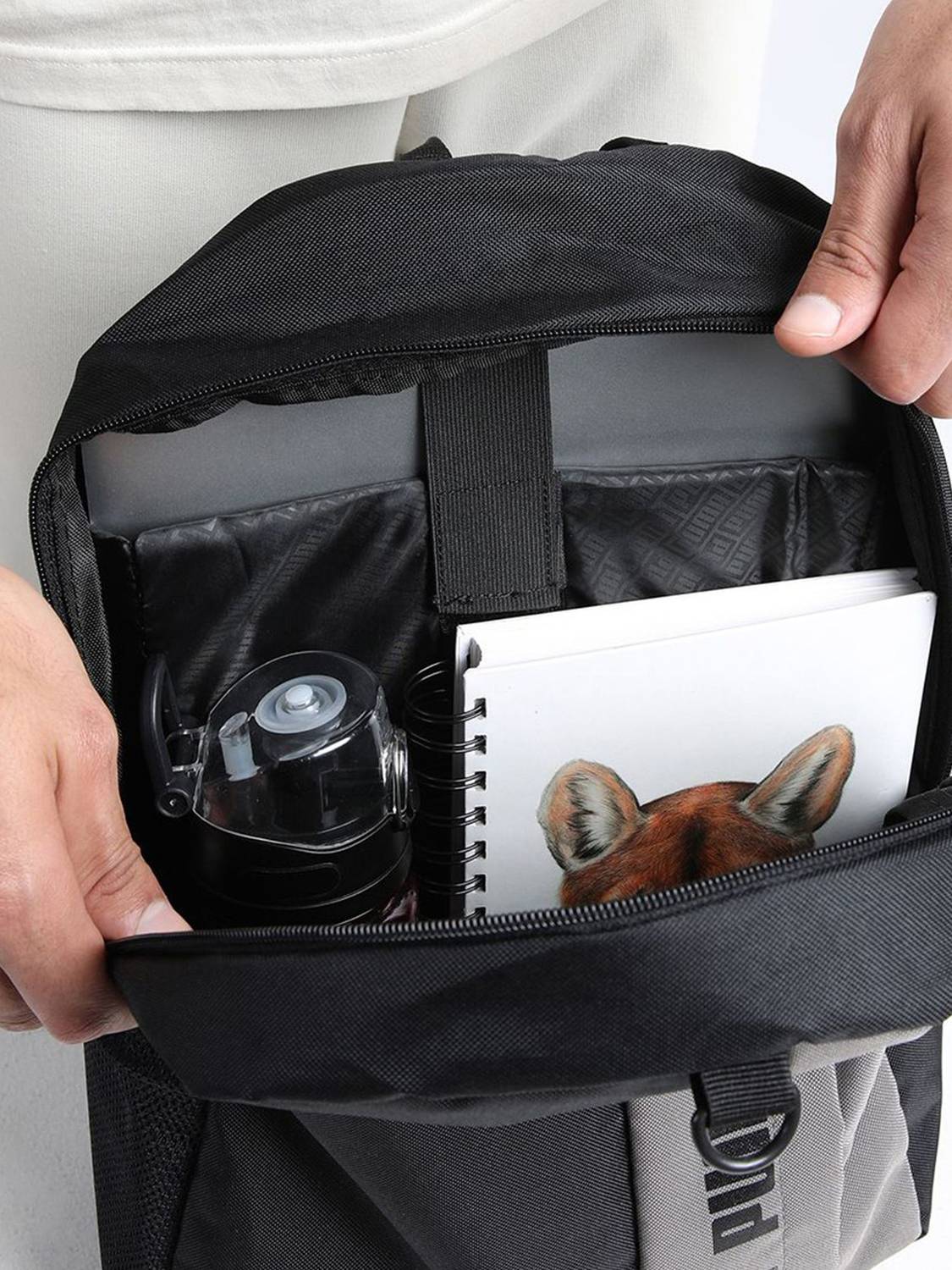 PUMA Urban Ease 26L Black Backpack - Image 3