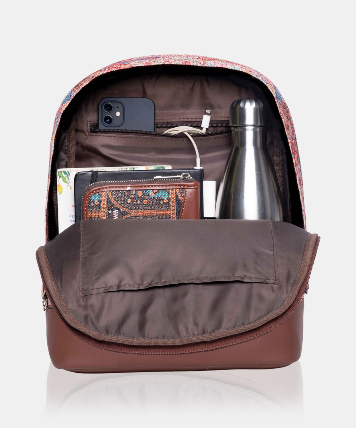 Image of ZOUK Kutch Gamthi Dome Daypack 12 L Backpack