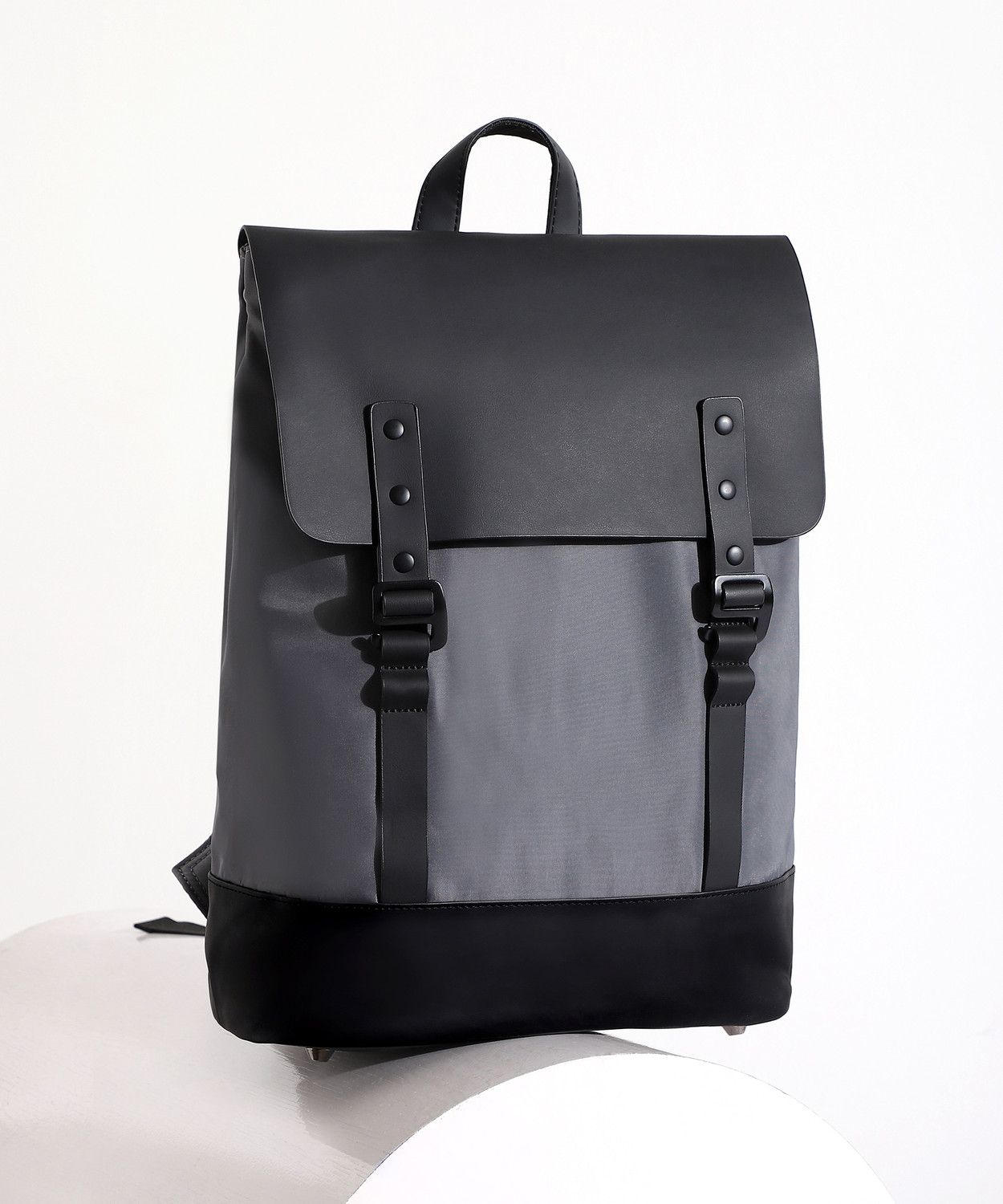 French Accent Men's The City Ranger Backpack - Fossil Grey 24 L Backpack