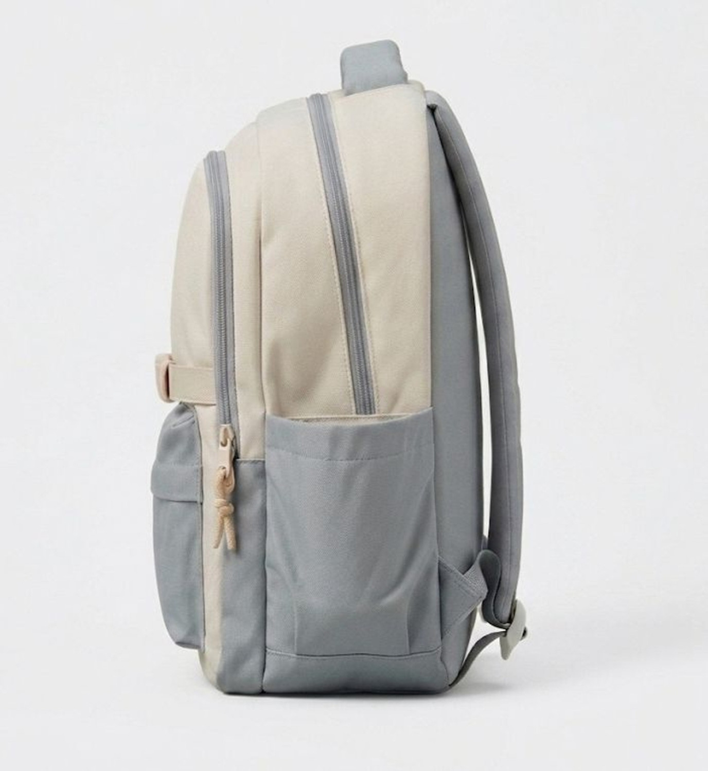 Image of DAISYFLORA Korean 22 L Backpack