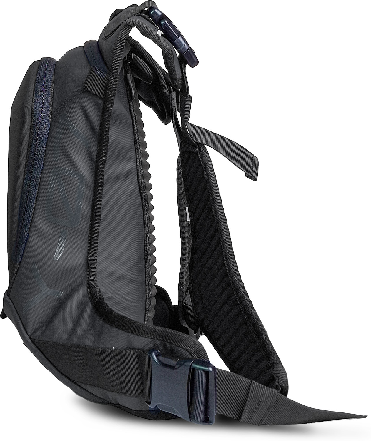 Image of carbonado Y07 Hydration Lightweight Bag with Hydration 7 L Backpack