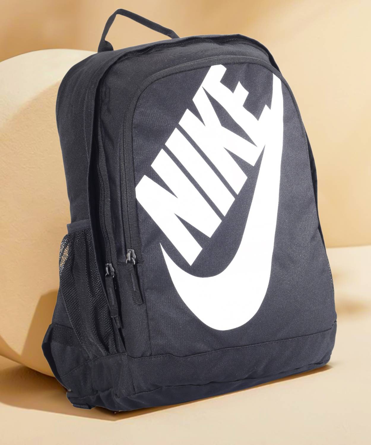 NIKE Medium 25 L Laptop Backpack NK Hayward Futura - Solid (Black... more