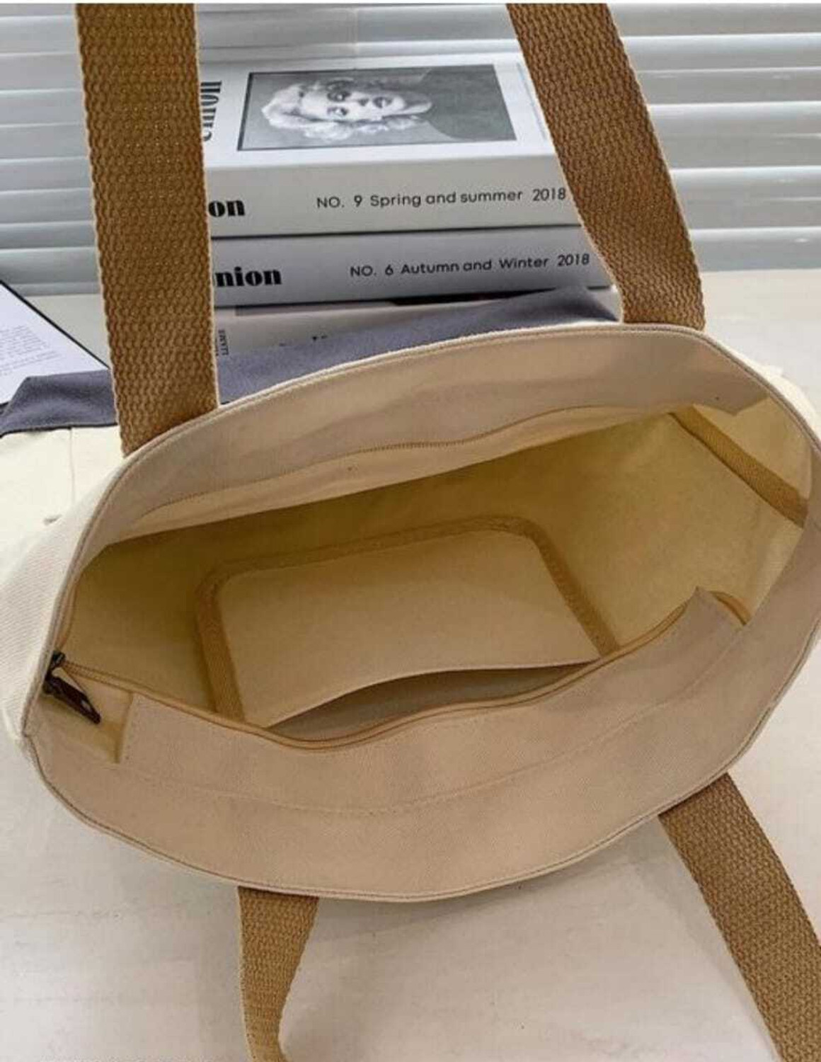 Image of DECENT BAG Women Beige Tote