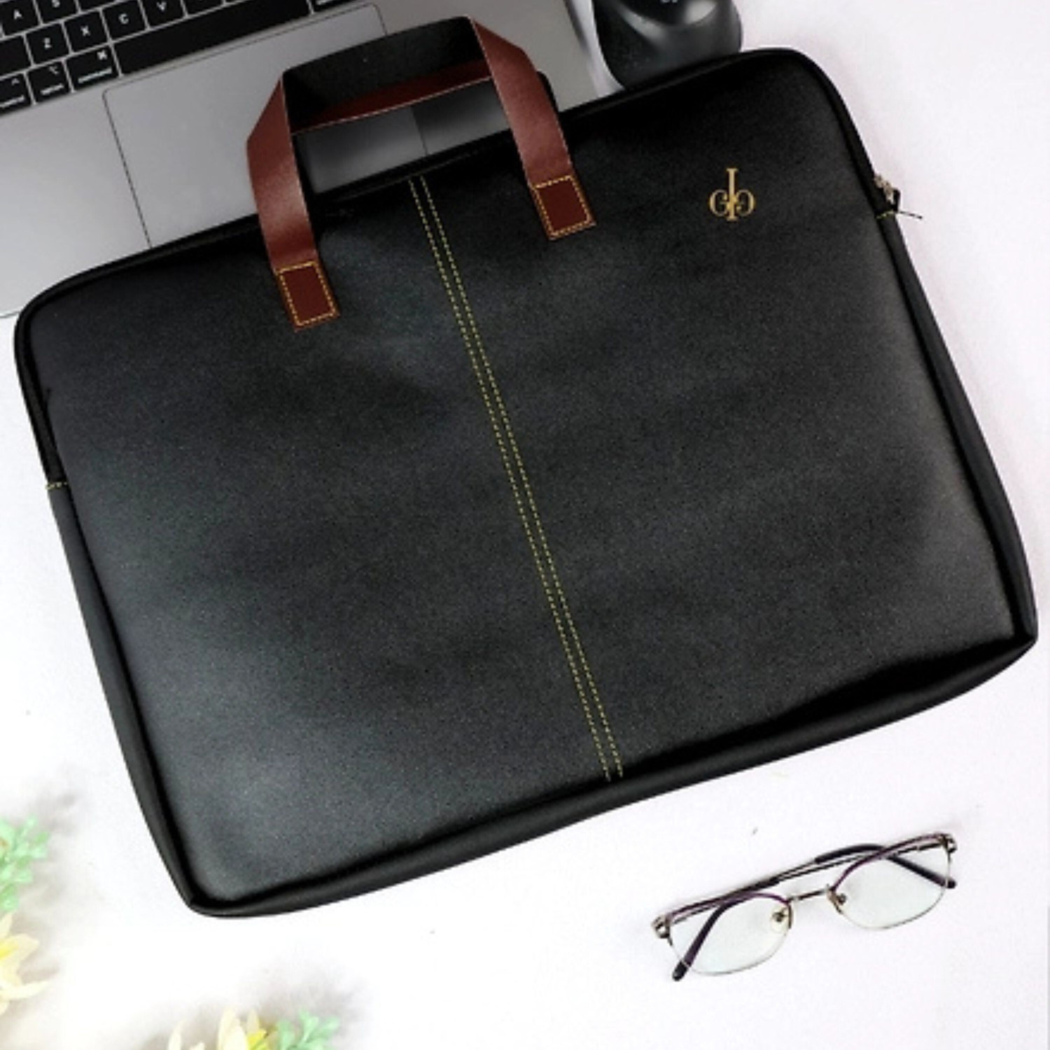 Image of PREVAILER WorkMate Faux Leather Laptop Sleeve Waterproof Laptop Sleeve /Cover