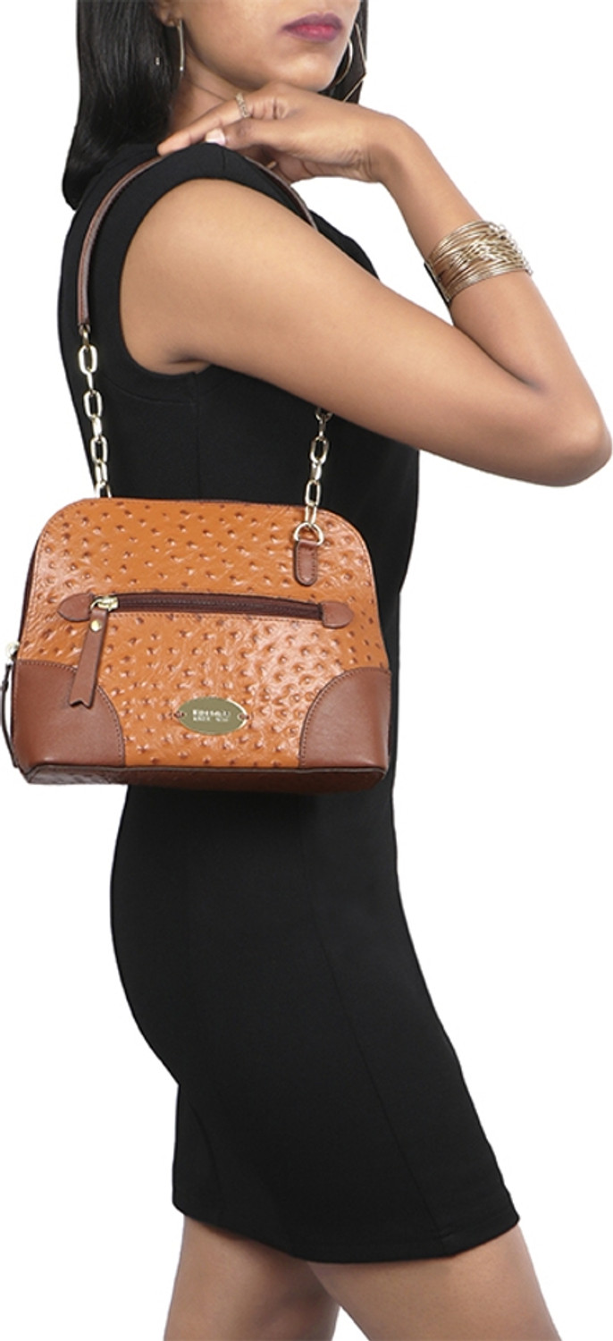 Image of HIDESIGN Ee Heidi-M Shoulder Bag (Tan, 2 L)
