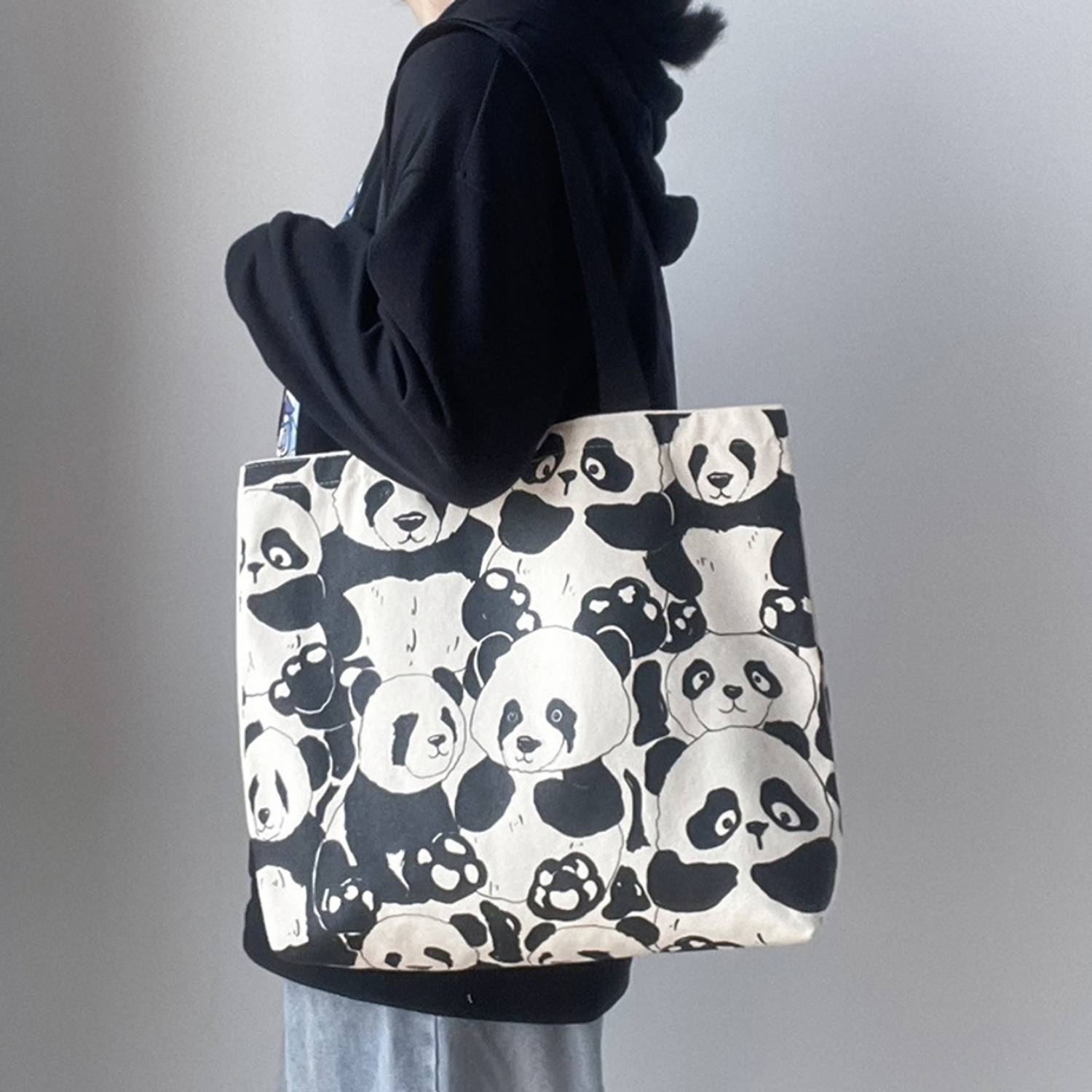 14-panda-pattern-tote-bag-zip-
