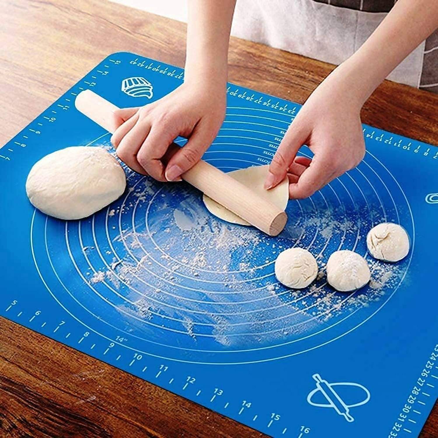 Rexmon Silicon Roti Mat Pastry Fondant Dough Roti Chapati Rolling Baking Sheet Mat Food-grade Silicone Baking Mat(Pack of 1) deal from flipkart