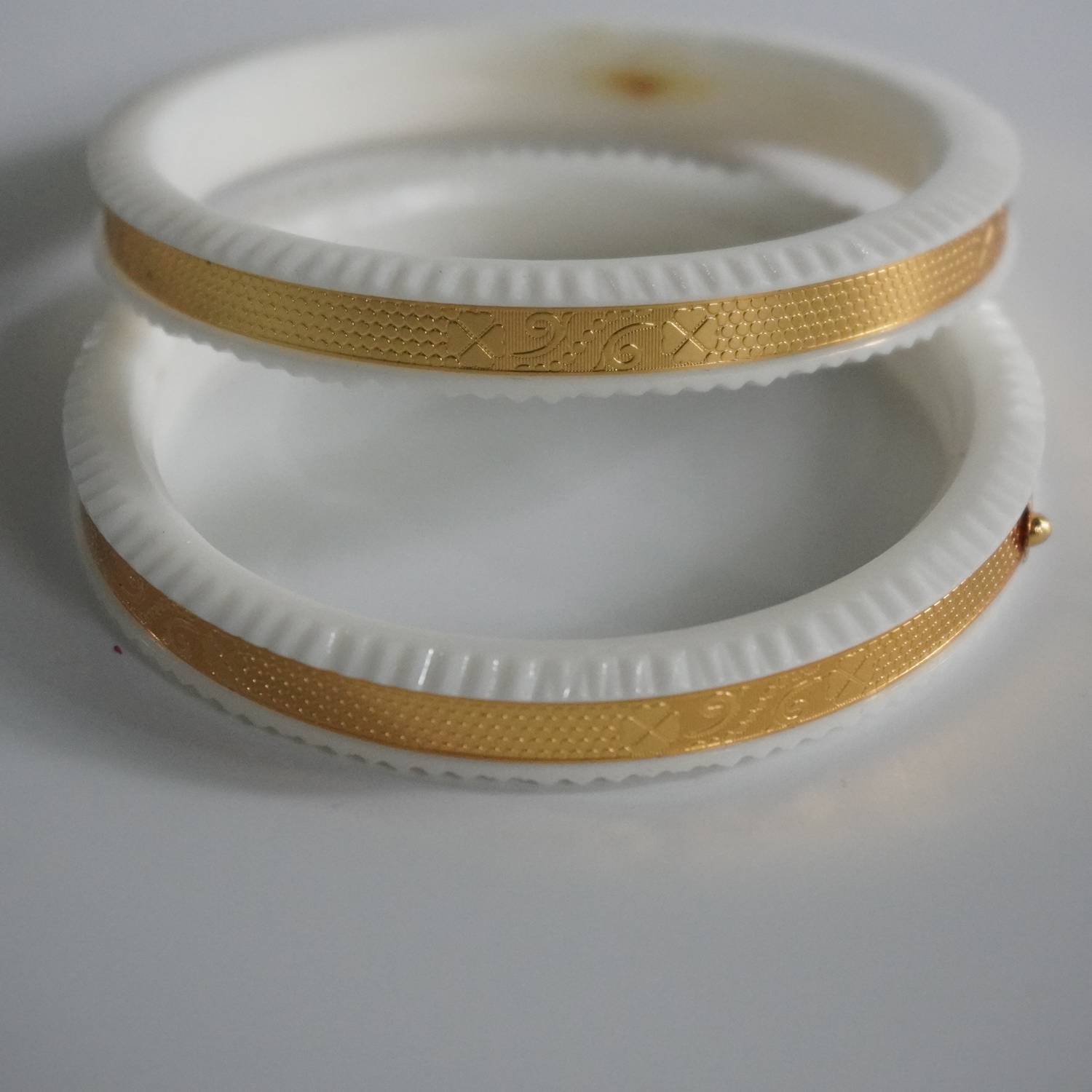AALOKI Plastic Gold-plated Shakha Pola