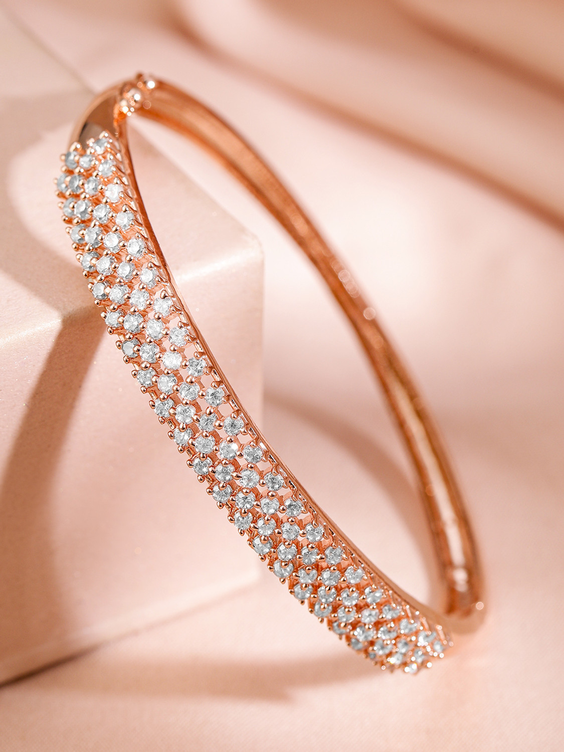 Image of RUBANS Brass Gold-plated Bracelet