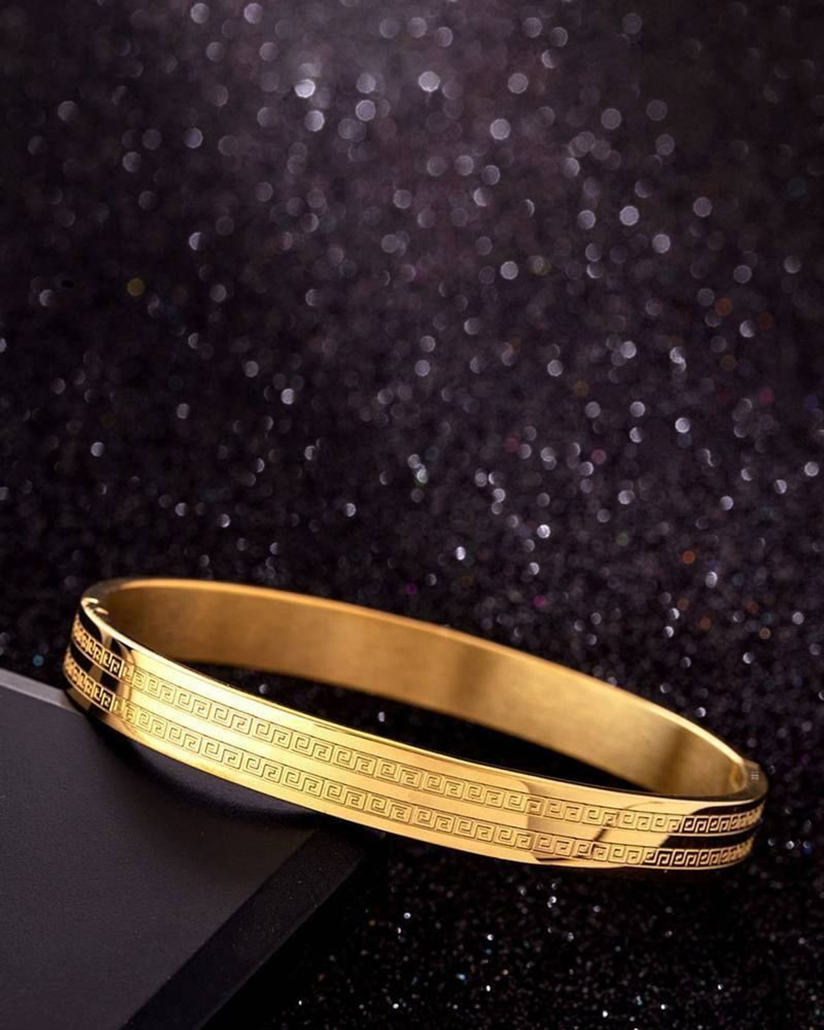 Image of GKKAKADIYA Stainless Steel Gold-plated Kada