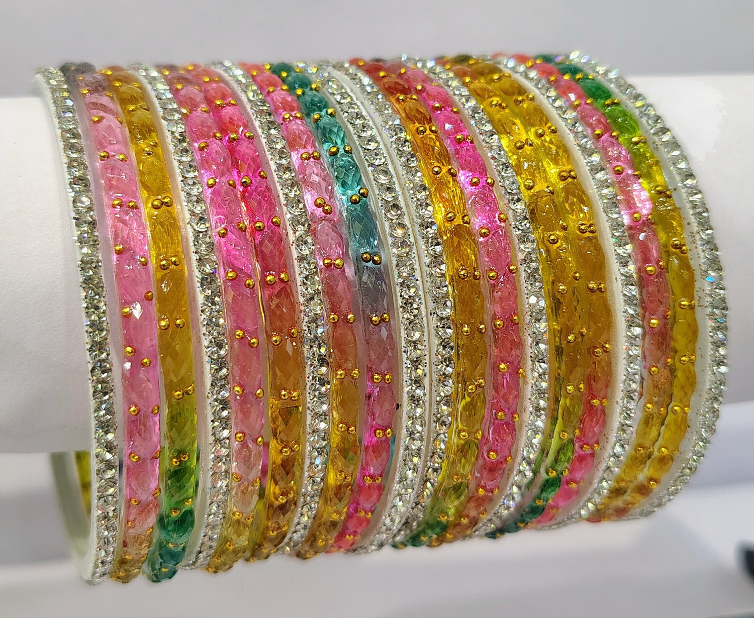 Image of zhcp Glass Zircon Bangle Set