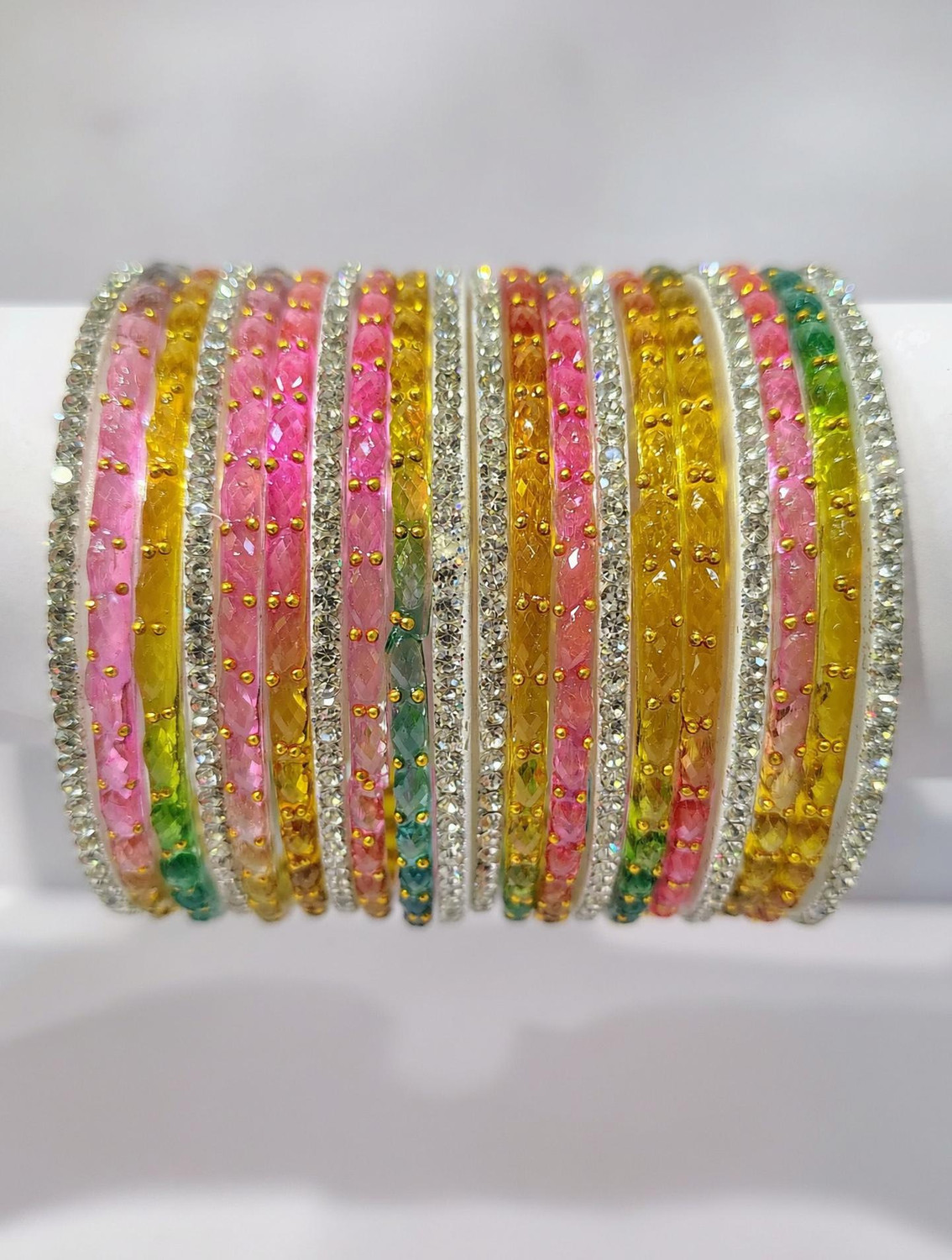 Image of zhcp Glass Zircon Bangle Set