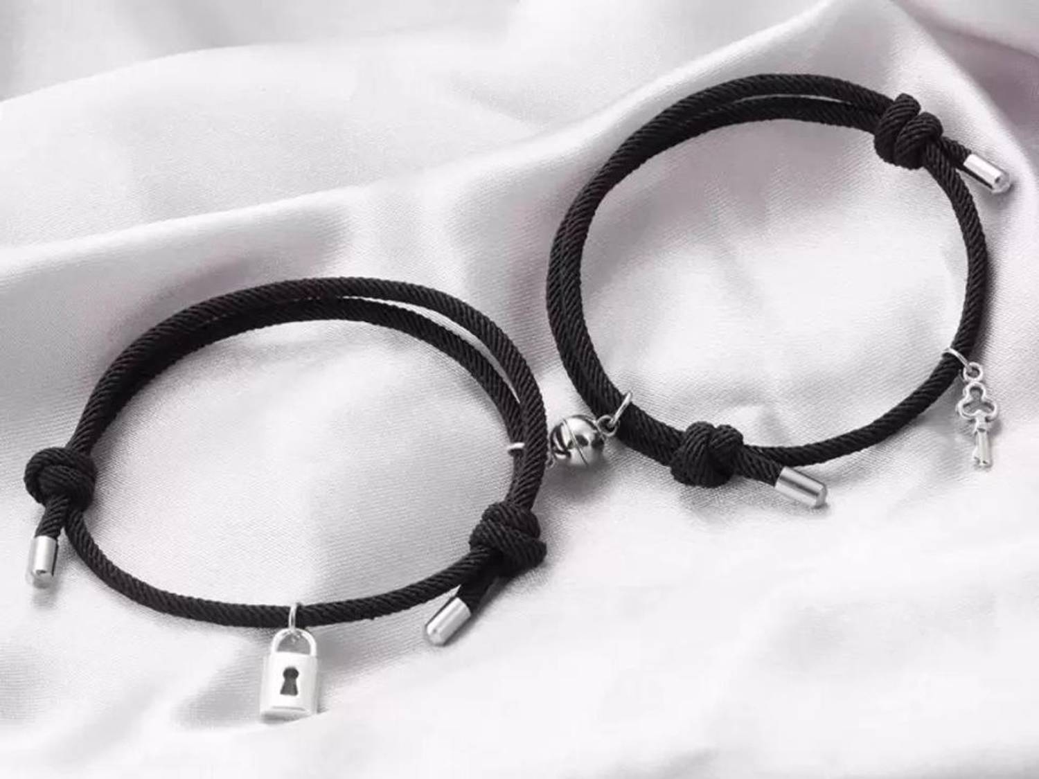 artrue Dori, Stainless Steel Cubic Zirconia Silver Bracelet Set