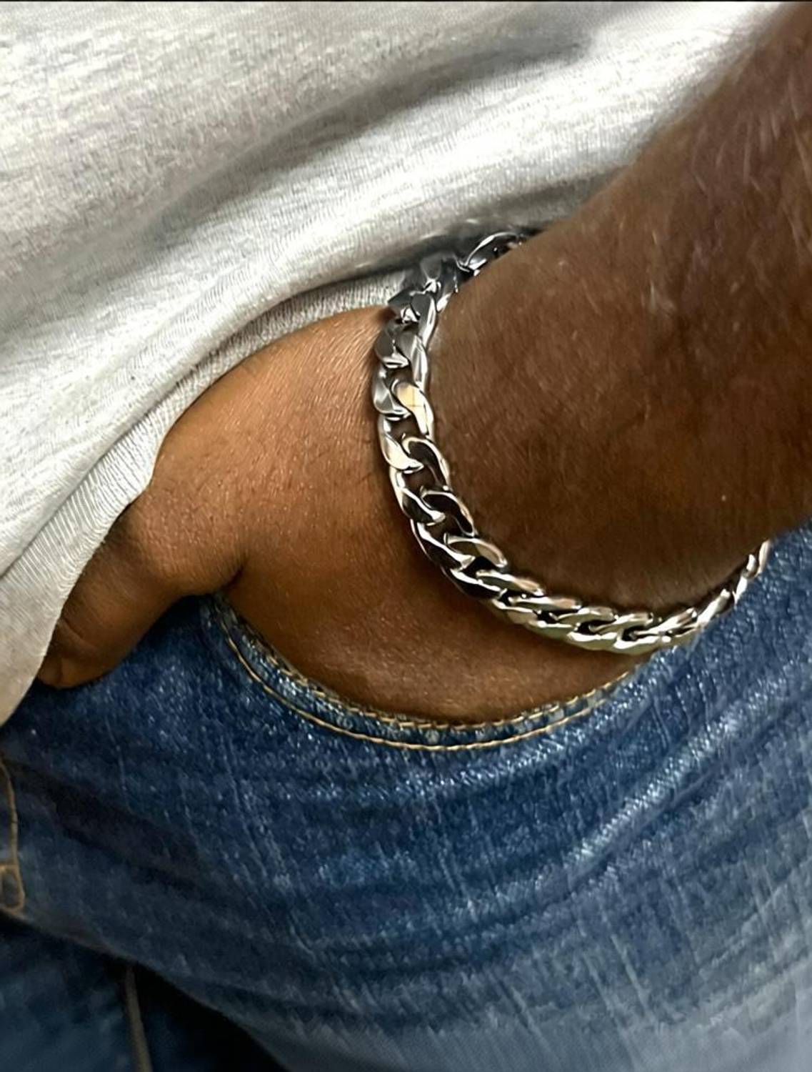 awadh gallery Stainless Steel Silver Bracelet