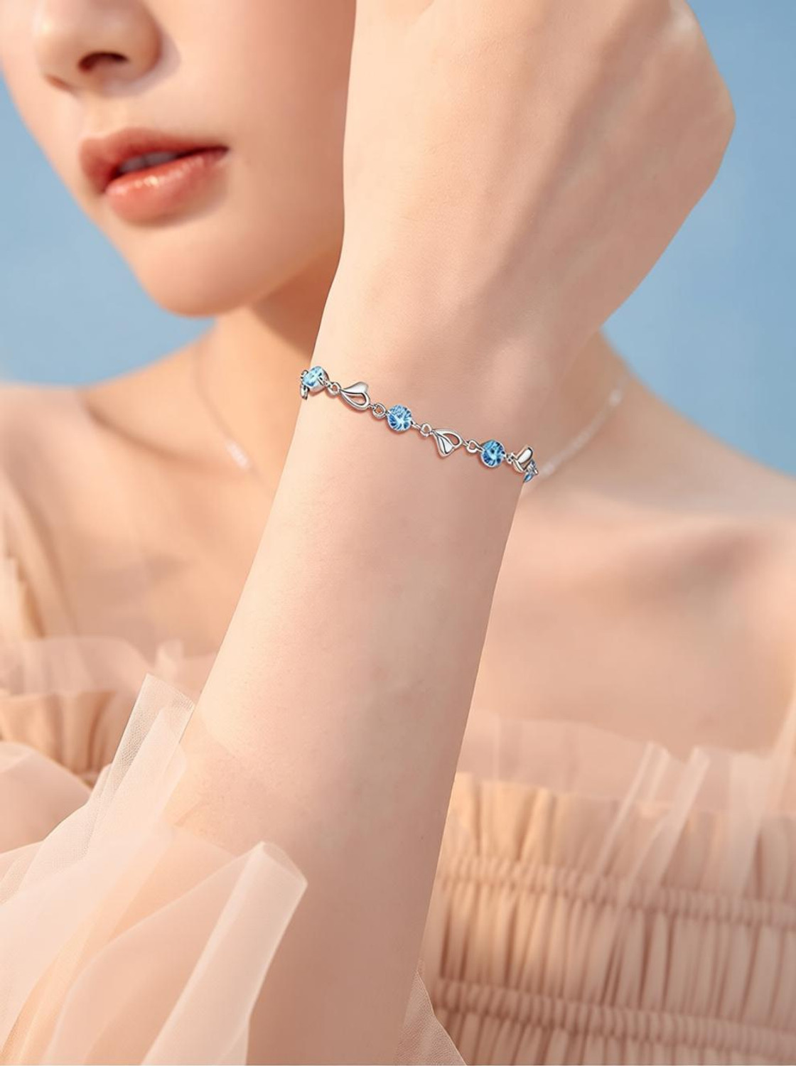 Image of Floky Alloy Silver Bracelet