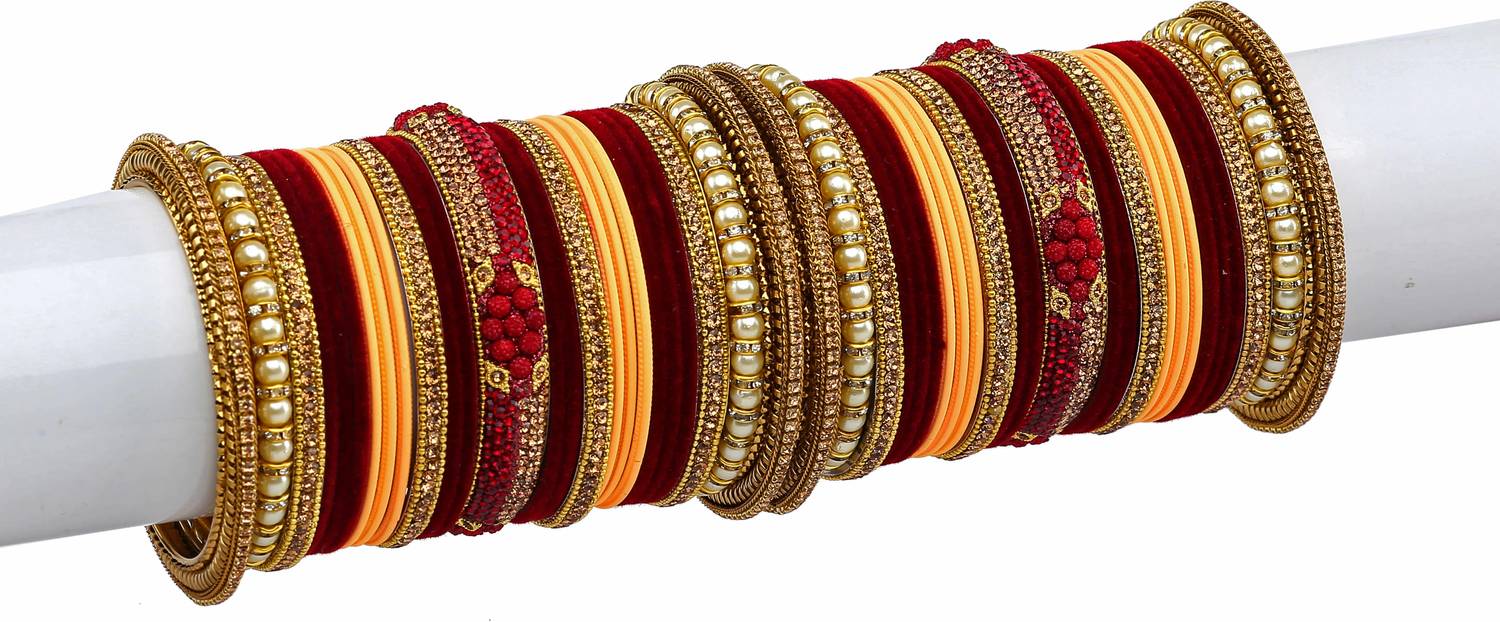 Amika Metal Beads, Pearl, Zircon Bangle Set