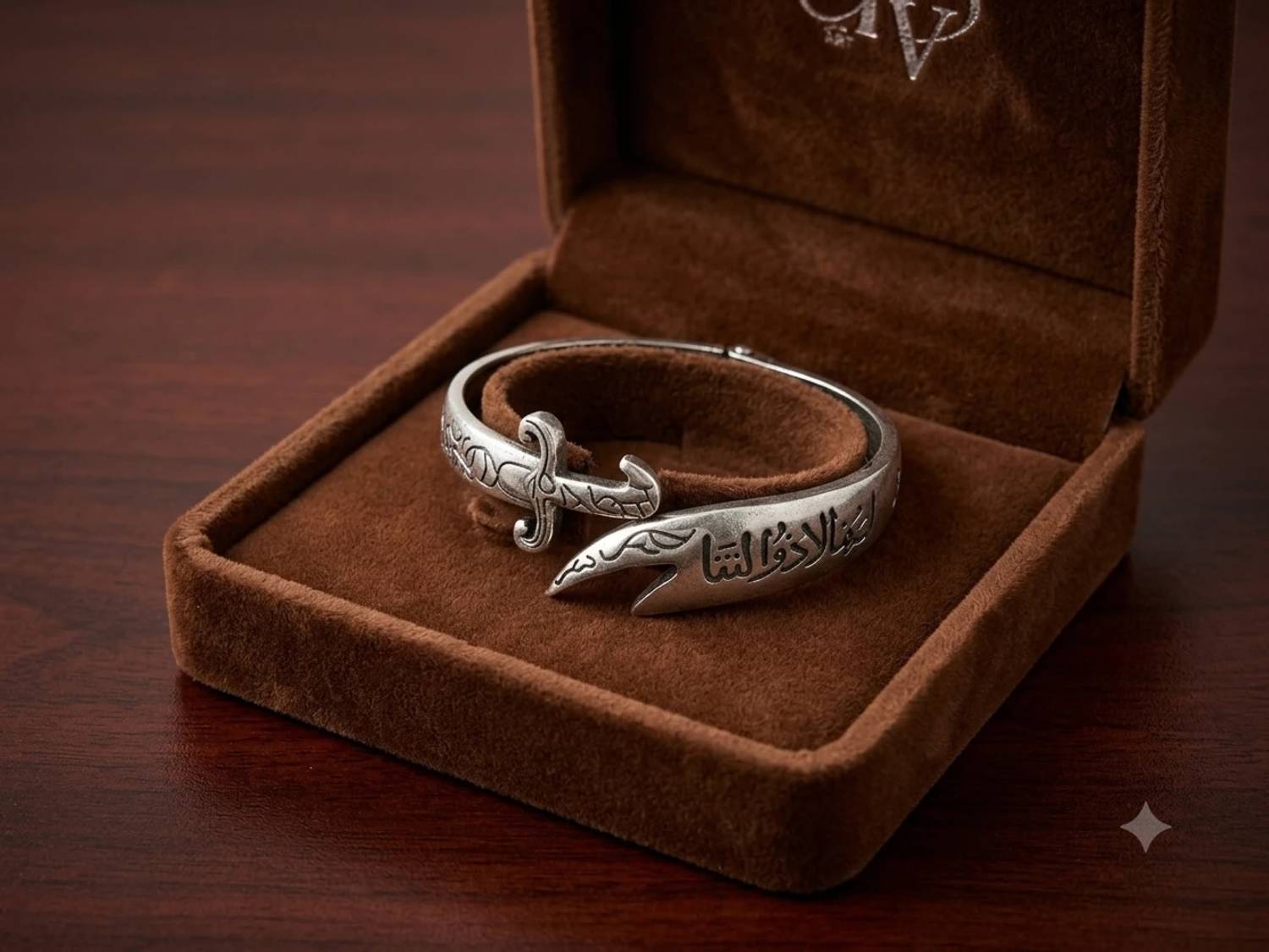 trenza Silver Coated Stainless Steel Bracelet - Image 1