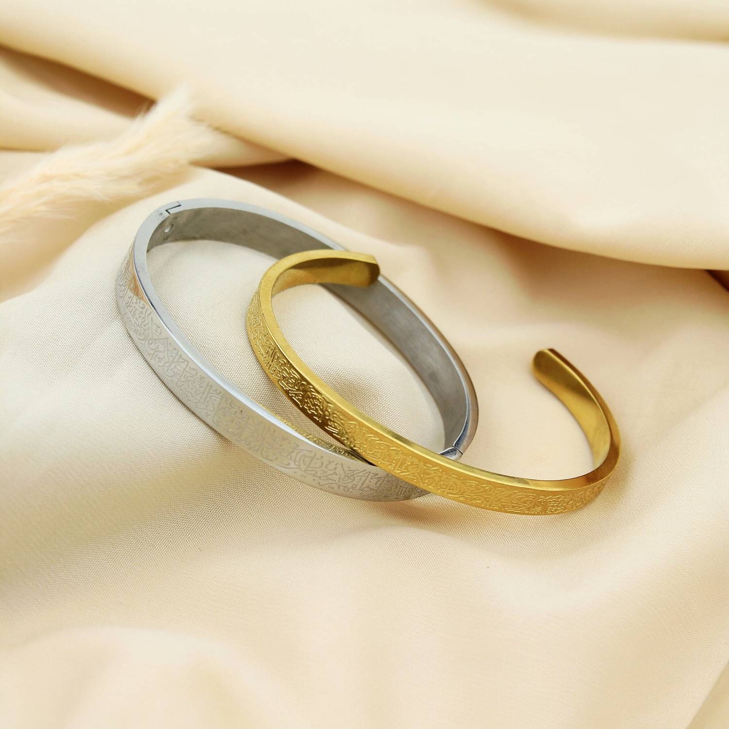UNGALI Stainless Steel Gold-plated Cuff Pack of 2 - Image 4