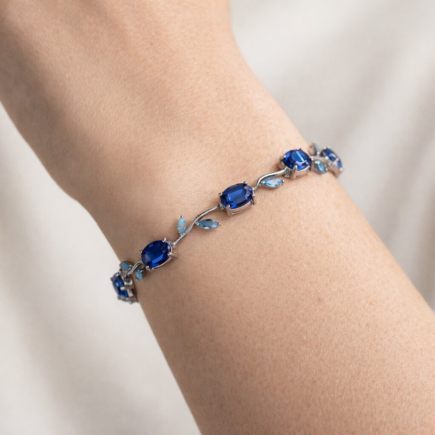 Image of zevarna Alloy Silver Bracelet