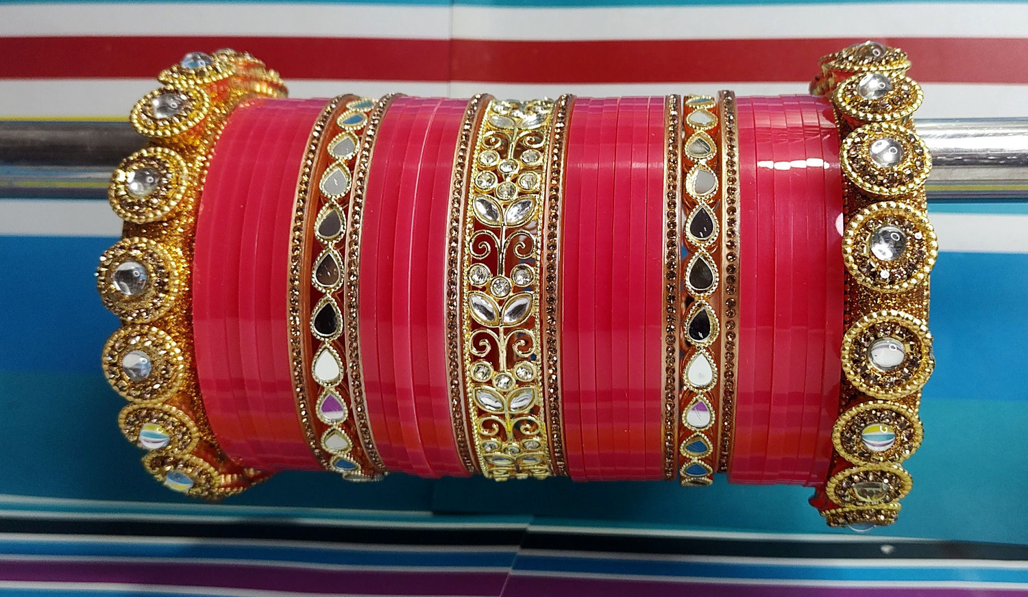 Image of oms Plastic Chudas