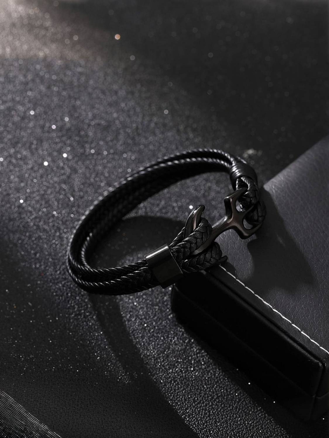 Fashion Frill Leather Black Silver Bracelet