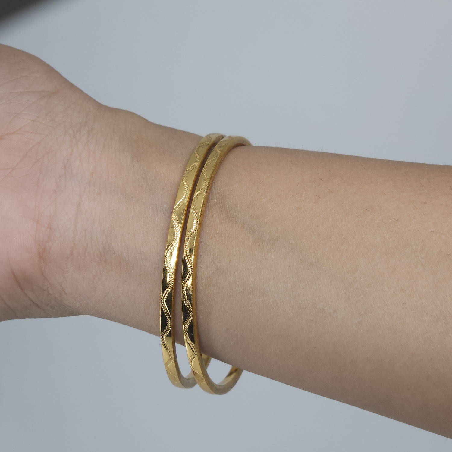 Image of Aureva Jewels Brass Gold-plated Bangle Set