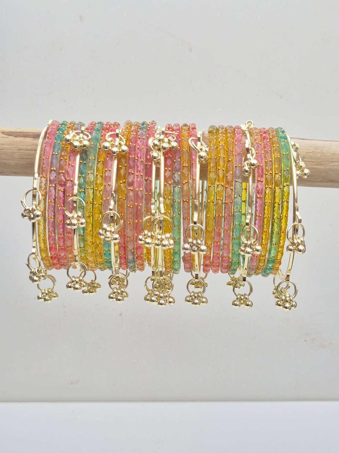 Image of zhcp Glass Zircon Bangle Set