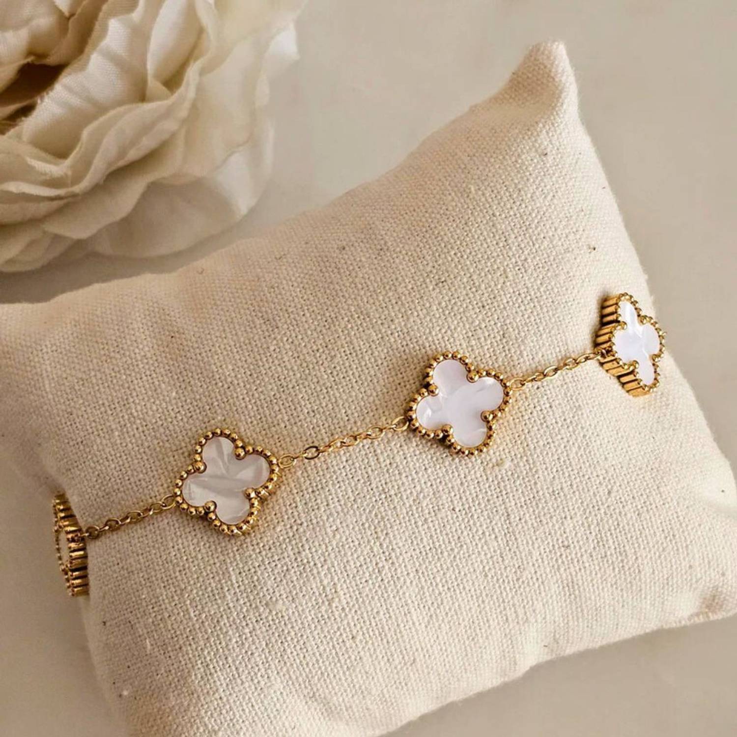 Bauble Cluster Stainless Steel Gold-plated Charm Bracelet